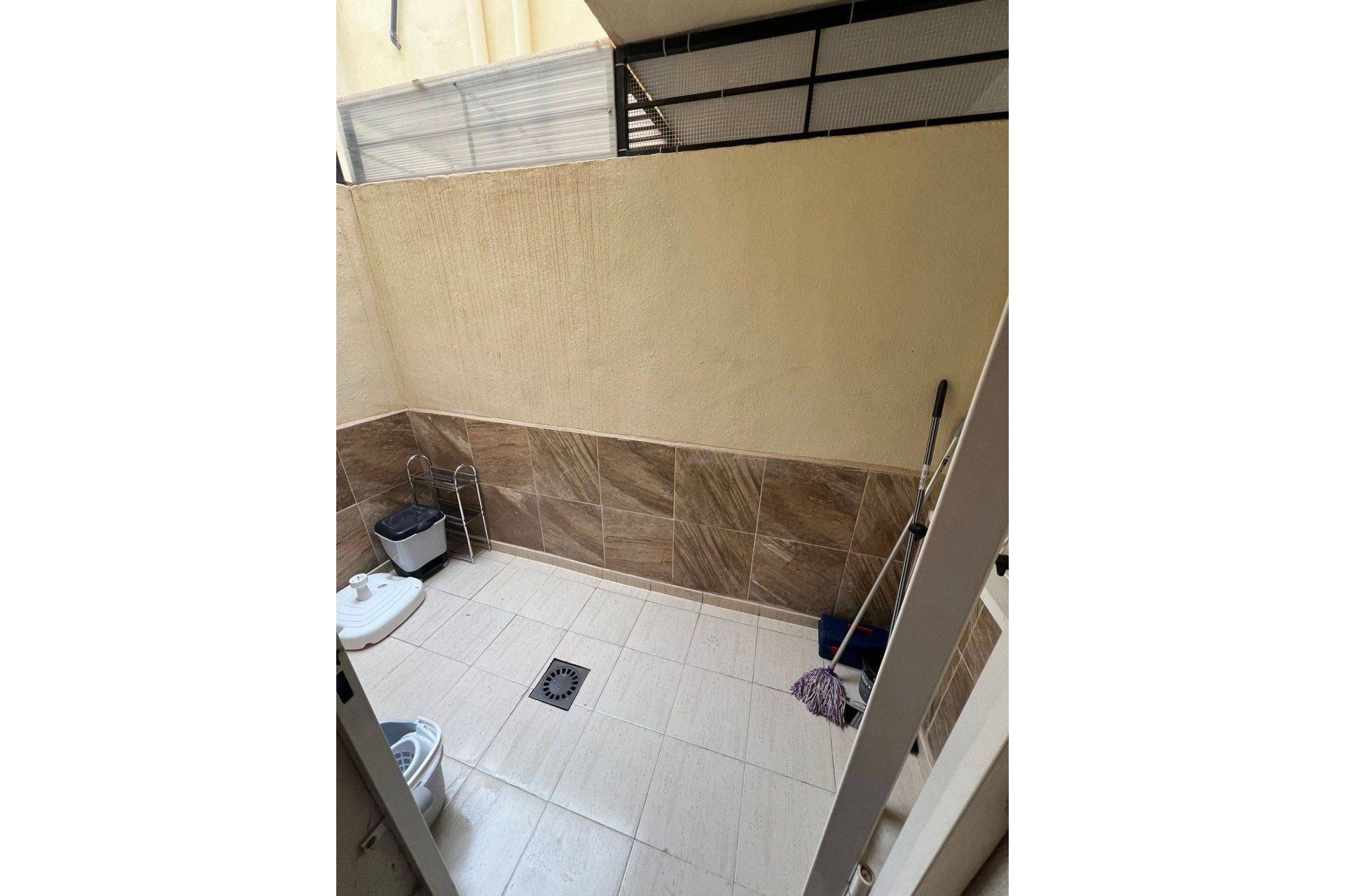 Segunda mano - Bungalow -
Orihuela Costa - La Florida