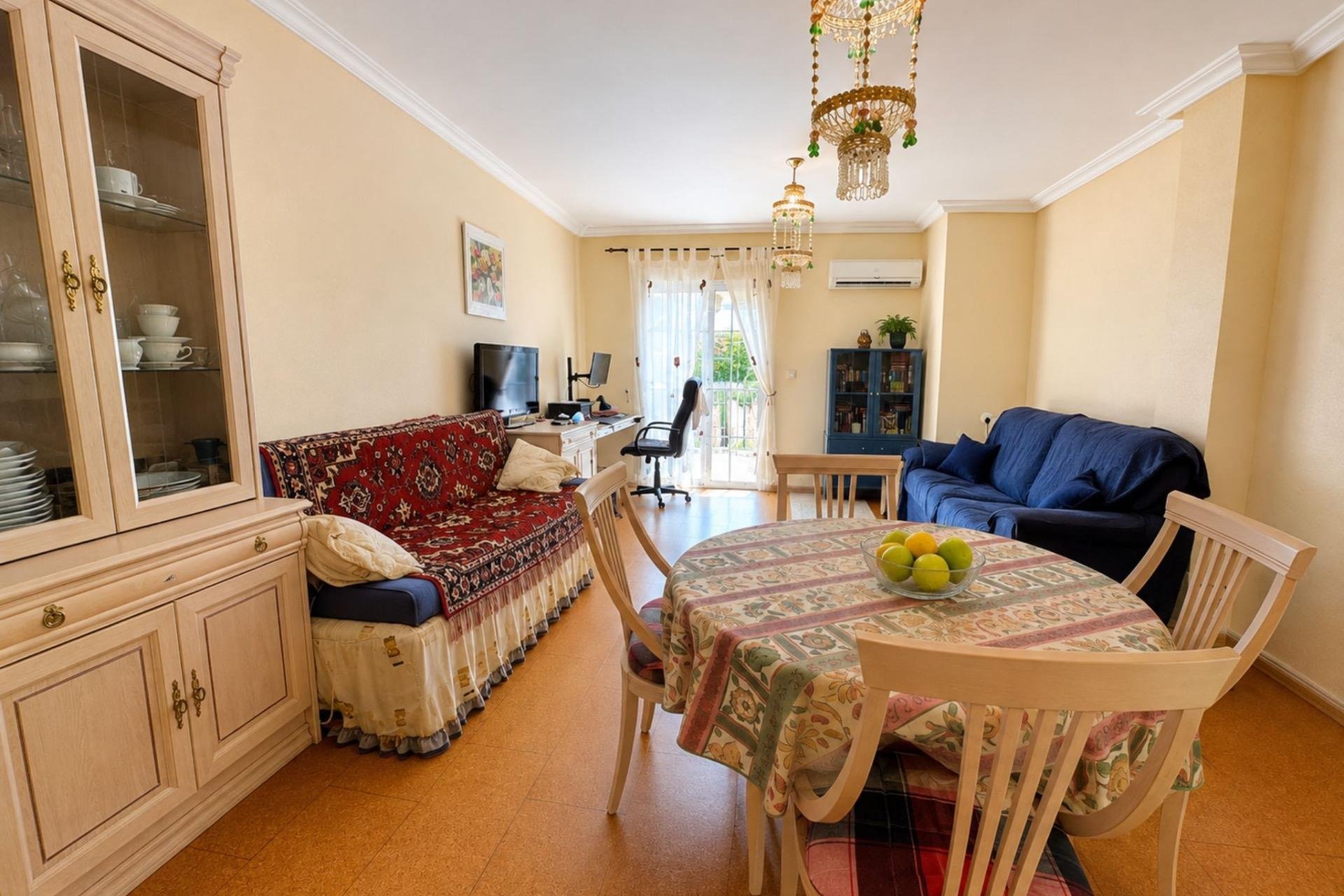 Segunda mano - Bungalow -
Orihuela Costa - Lomas de Cabo Roig