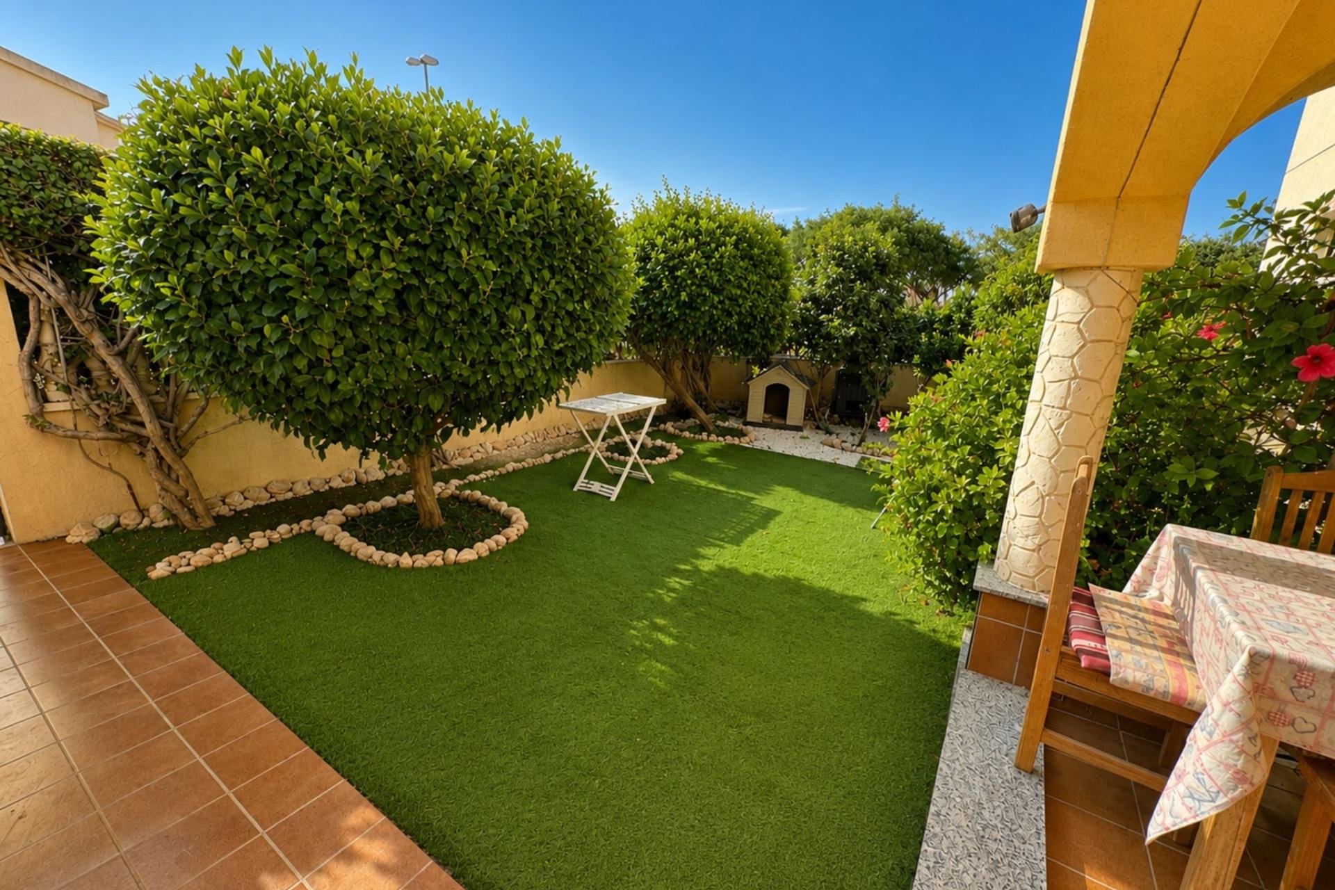 Segunda mano - Bungalow -
Orihuela Costa - Lomas de Cabo Roig
