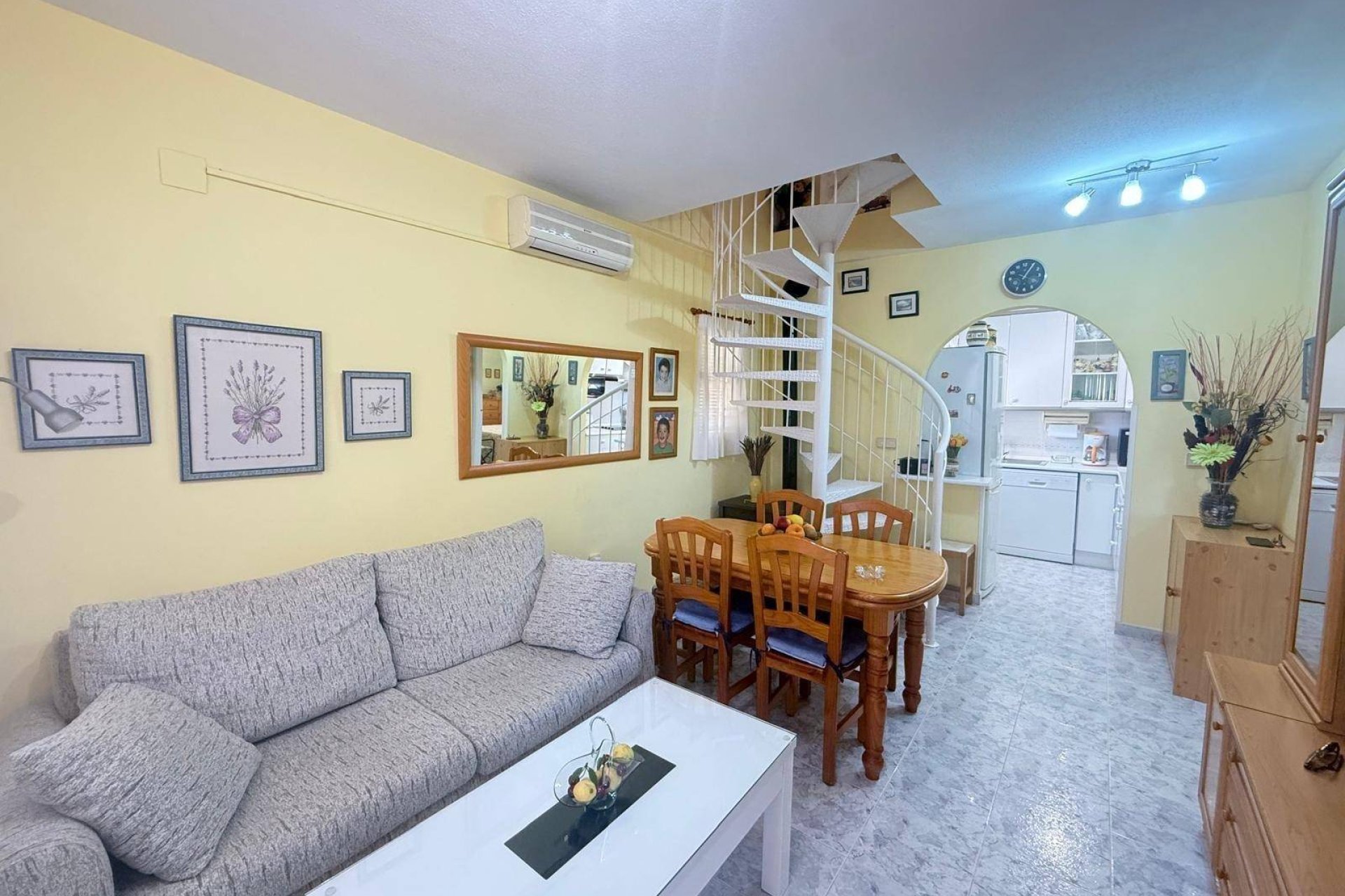 Segunda mano - Bungalow -
Orihuela Costa - Playa Flamenca