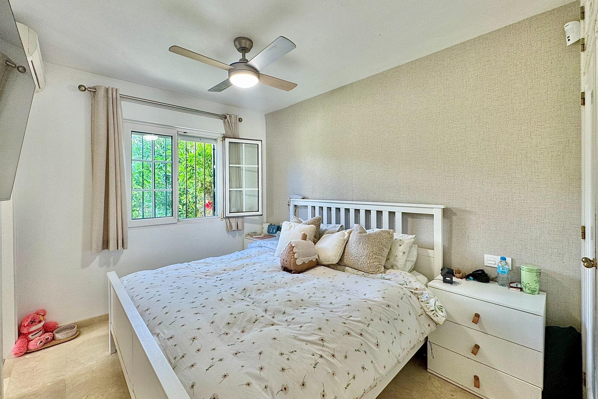 Segunda mano - Bungalow -
Orihuela Costa - Villamartín-las Filipinas