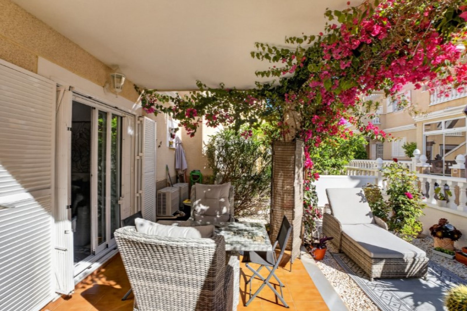Segunda mano - Bungalow -
Orihuela - Inland
