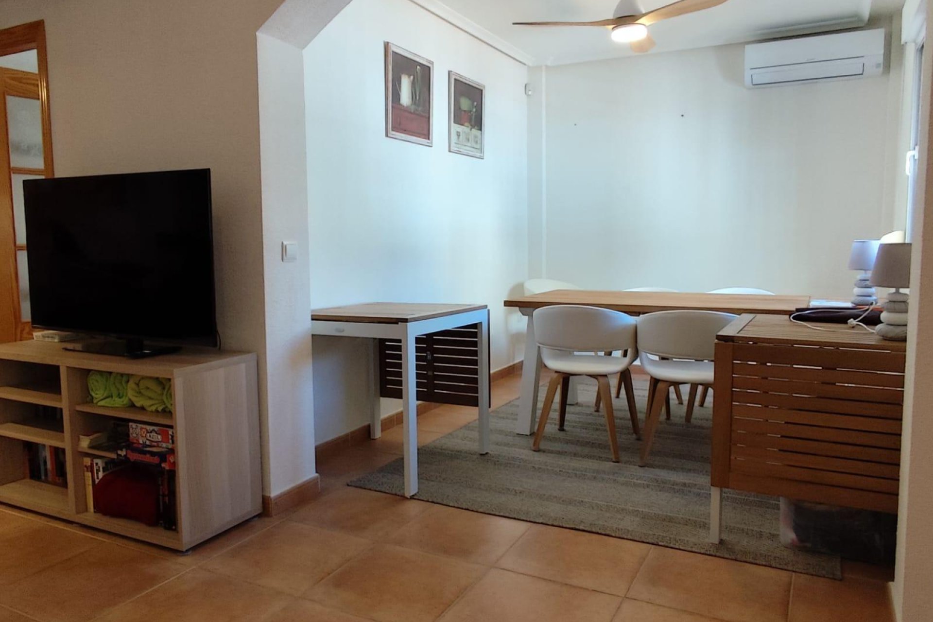 Segunda mano - Bungalow -
Orihuela - Urbanización Perla Del Mar