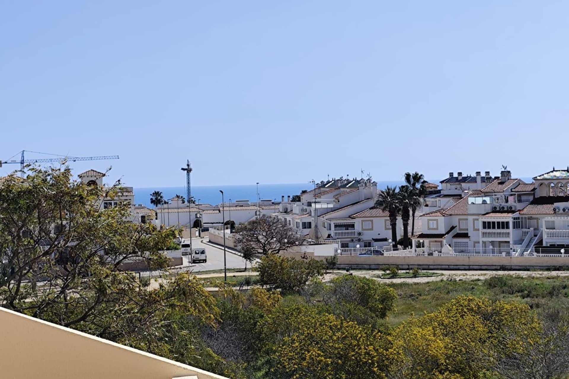 Segunda mano - Bungalow -
Orihuela - Urbanización Perla Del Mar