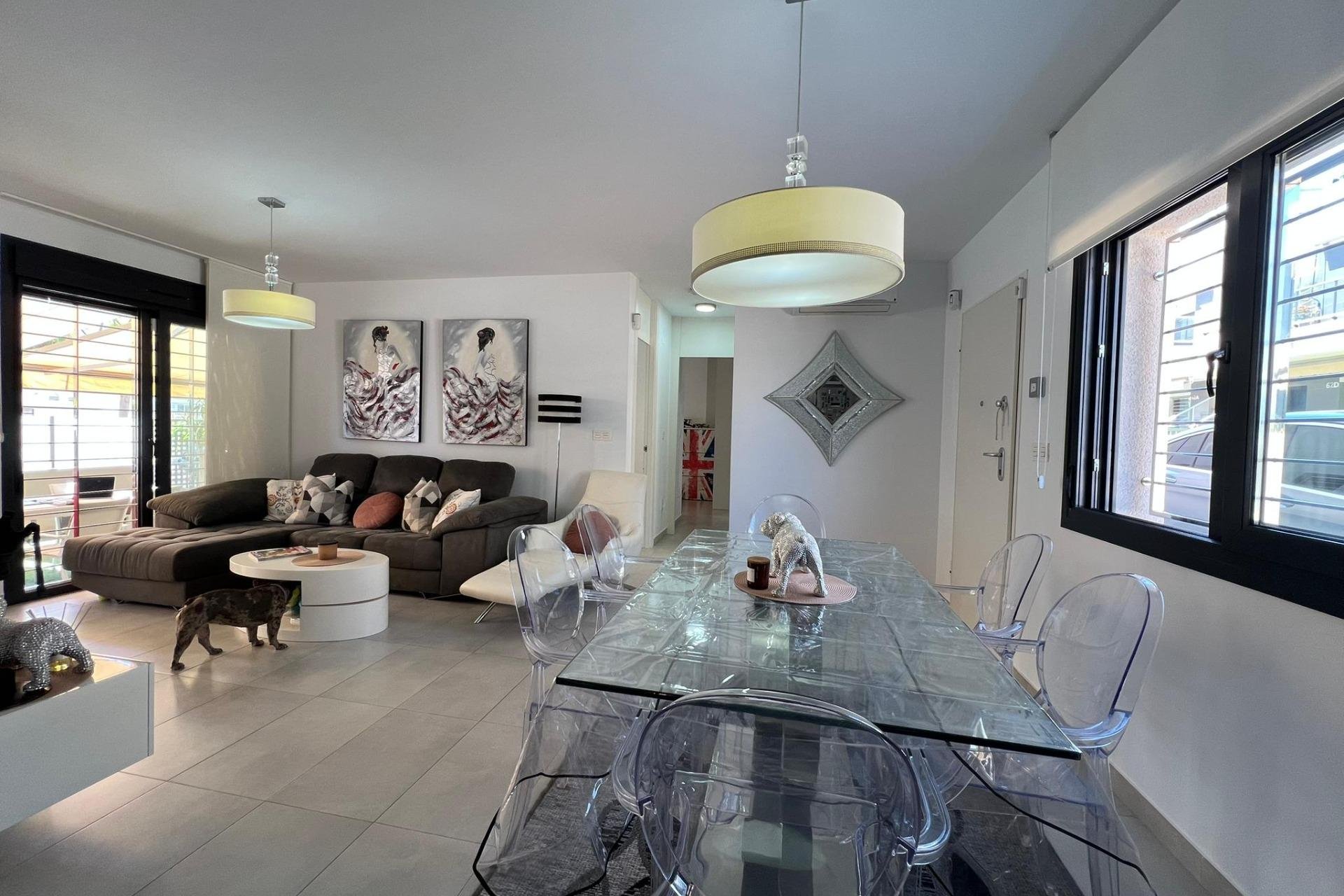 Segunda mano - Bungalow -
Pilar de la Horadada - Pueblo Latino