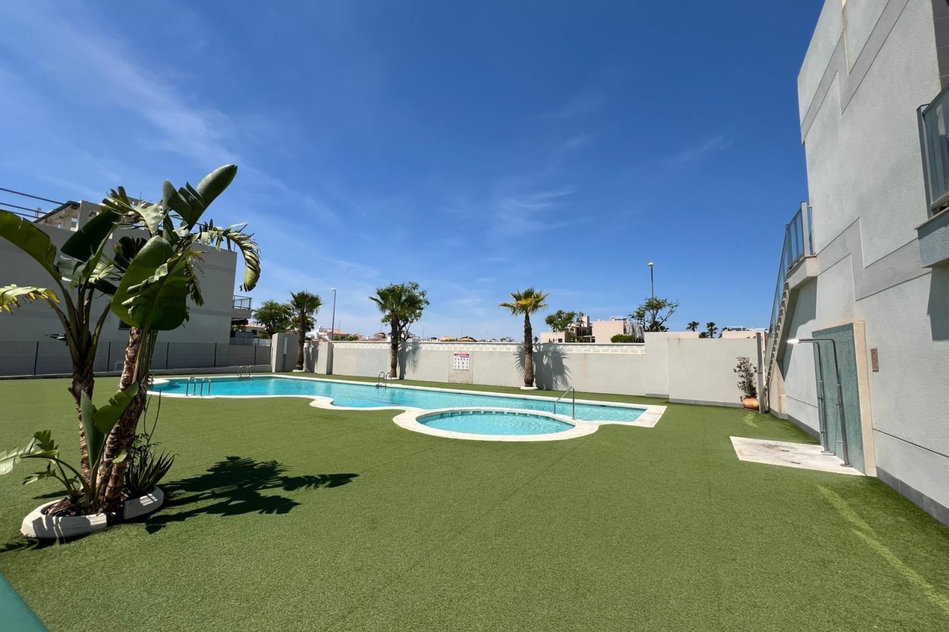Segunda mano - Bungalow -
Pilar de la Horadada - Pueblo Latino