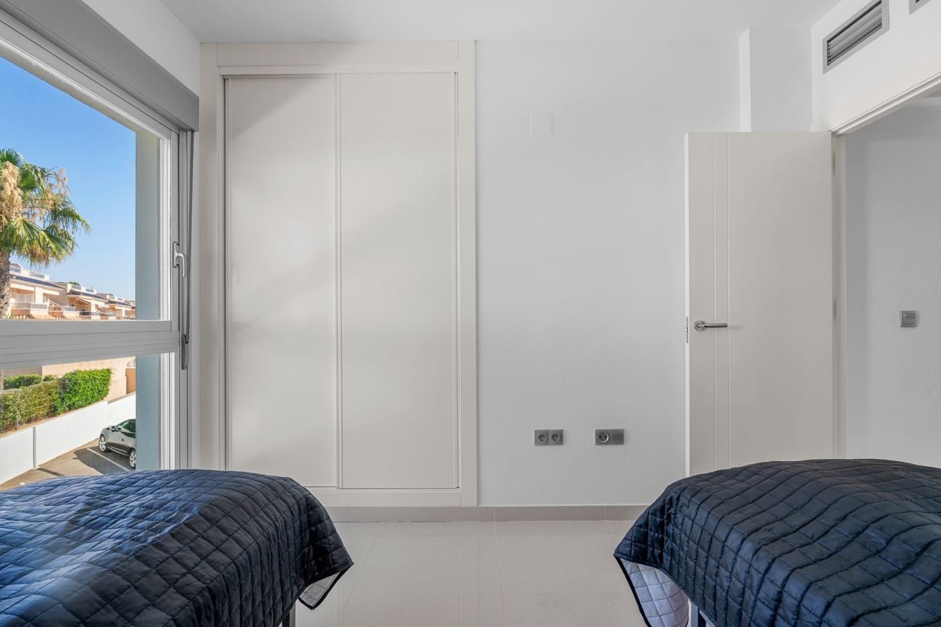 Segunda mano - Bungalow -
Punta Prima - Costa Blanca