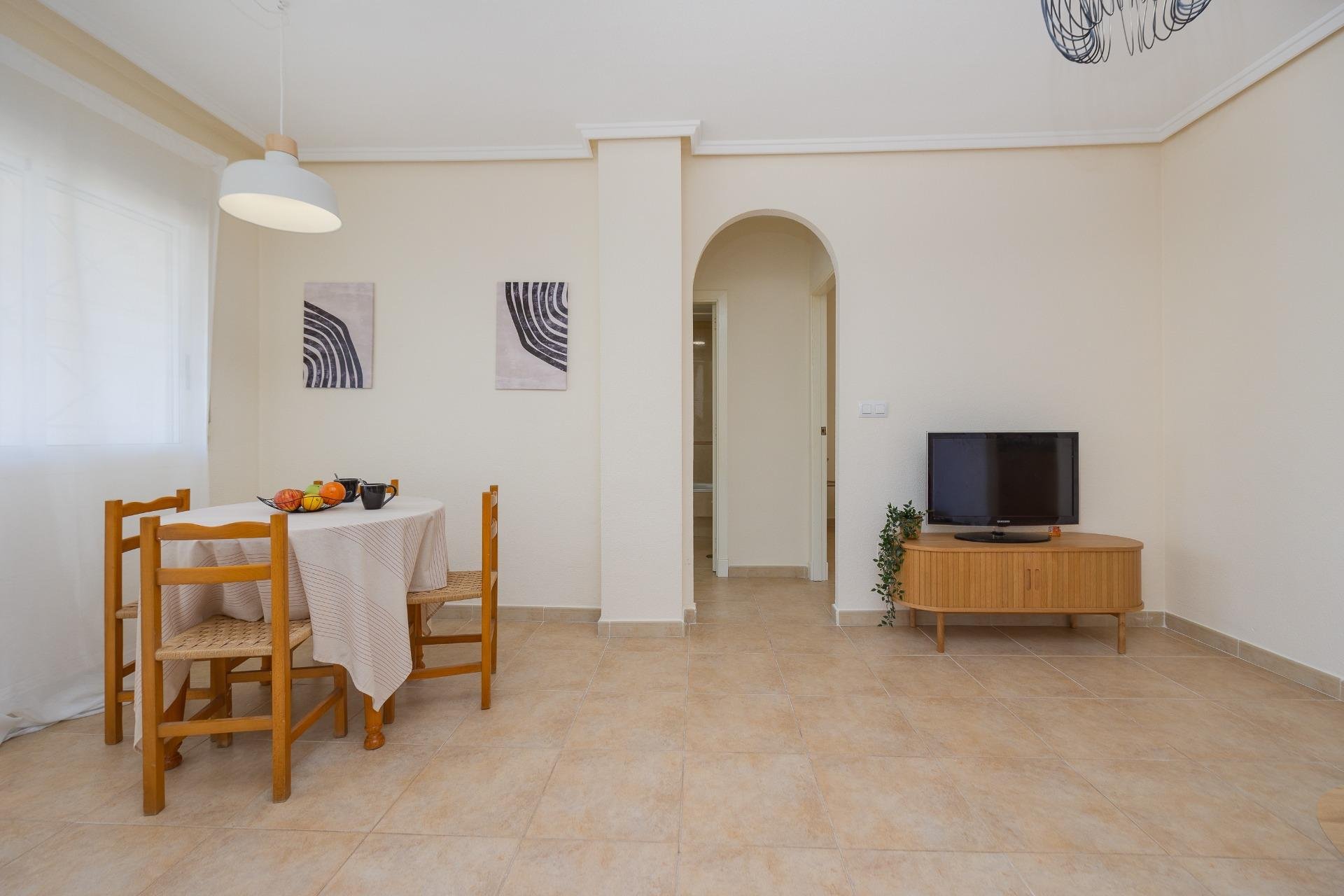 Segunda mano - Bungalow -
Torrevieja - Aguas Nuevas 1