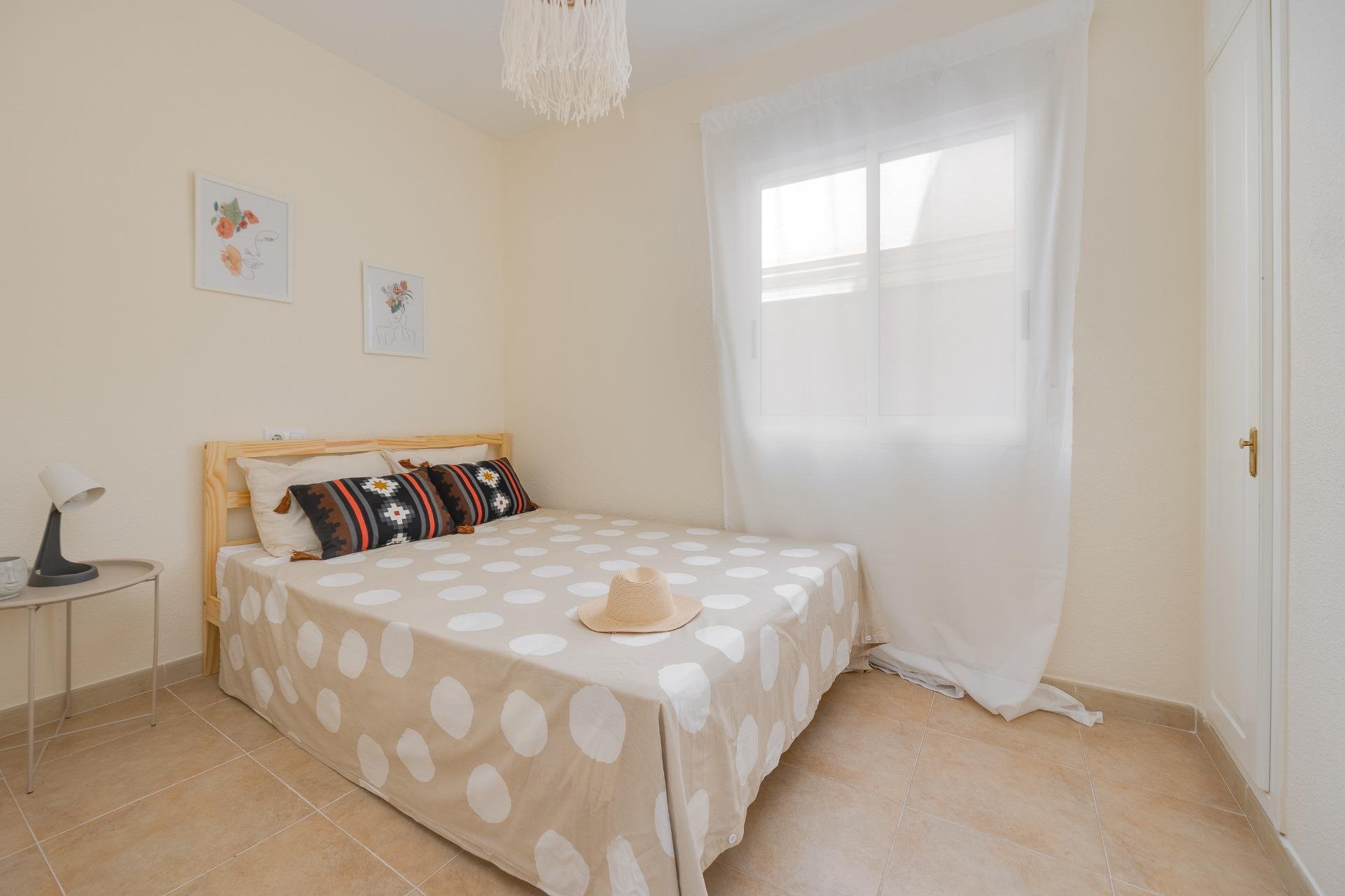Segunda mano - Bungalow -
Torrevieja - Aguas Nuevas 1