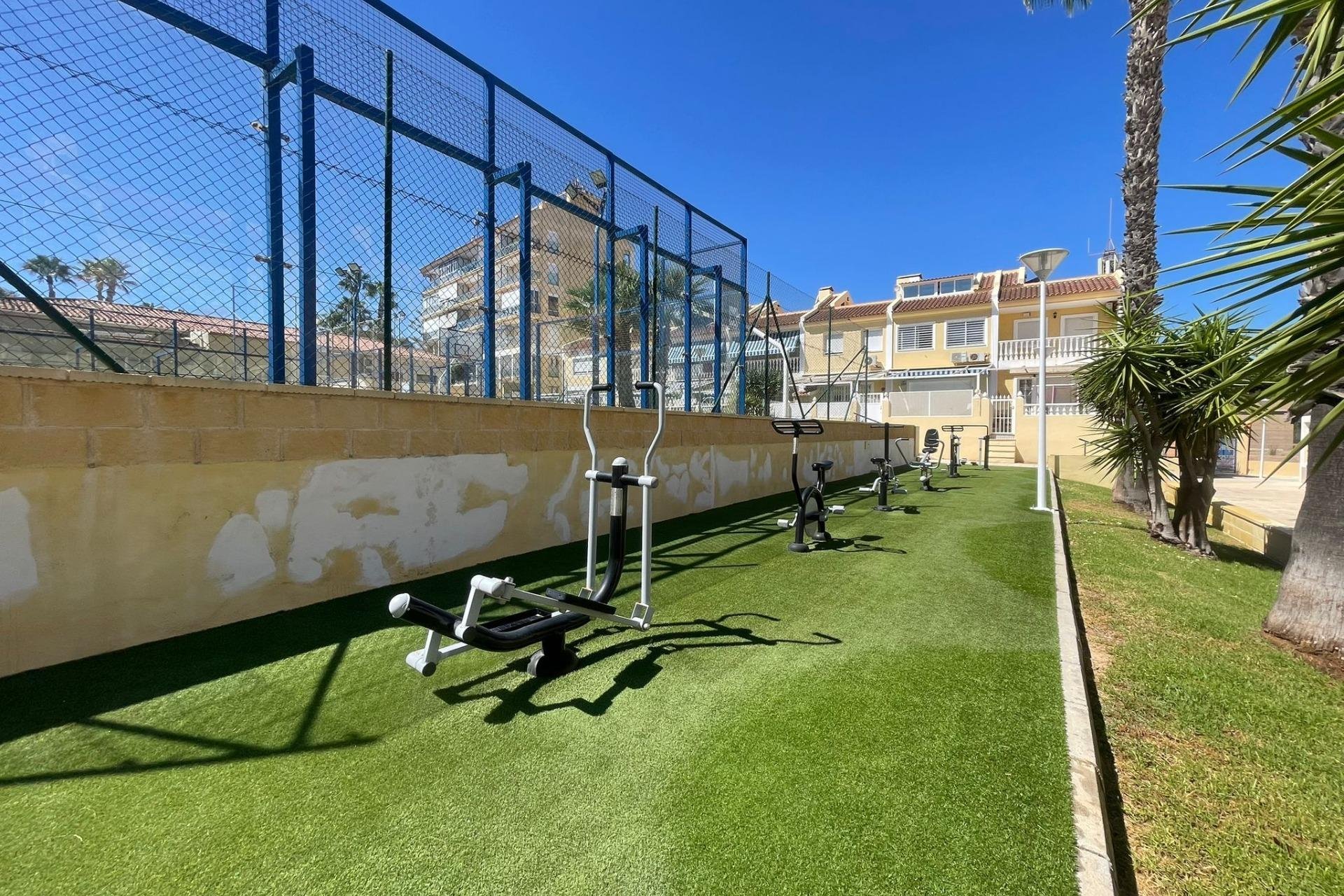 Segunda mano - Bungalow -
Torrevieja - Aguas Nuevas 2