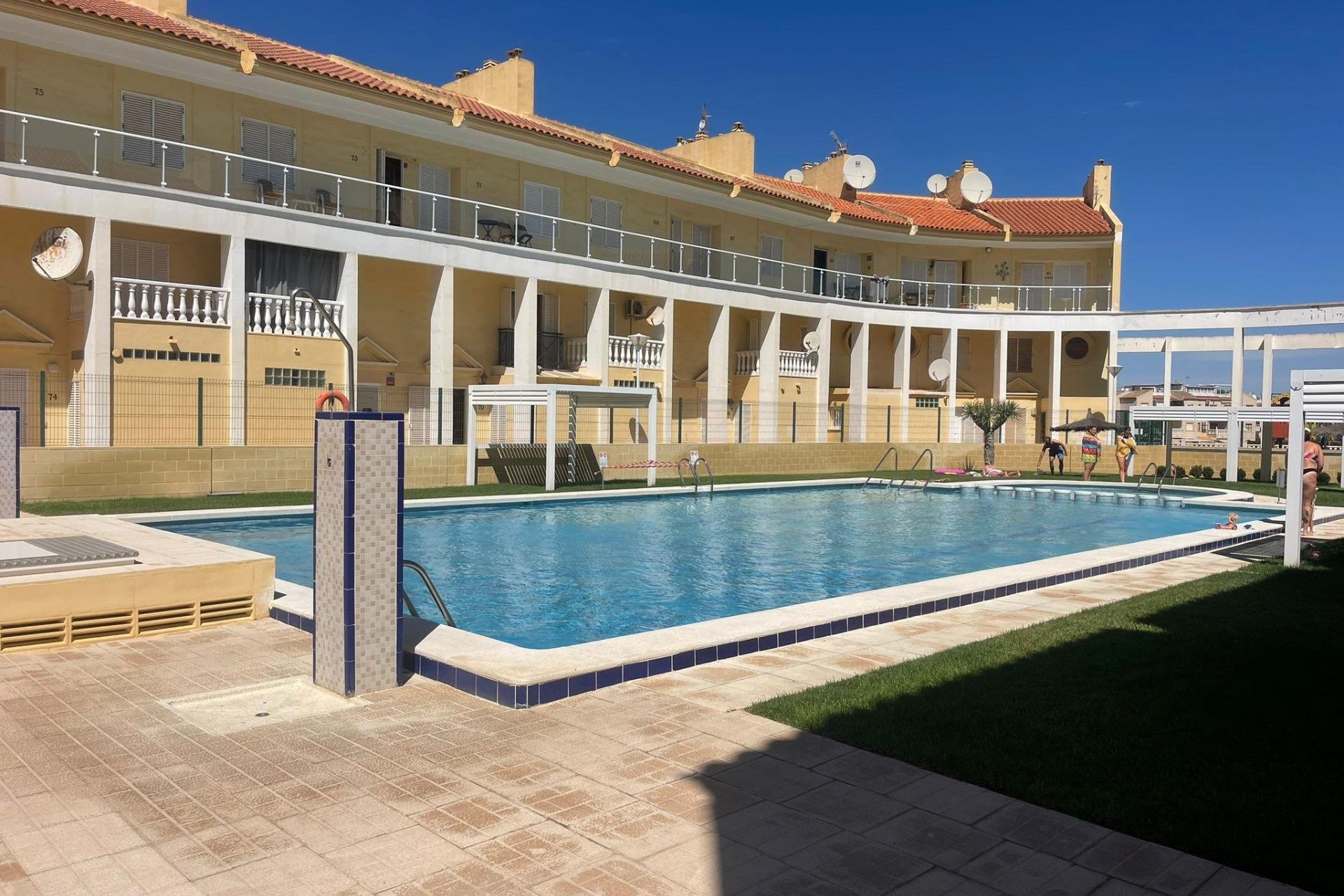 Segunda mano - Bungalow -
Torrevieja - Aguas Nuevas 2