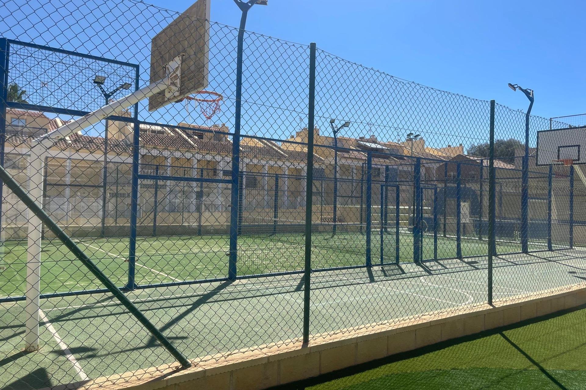 Segunda mano - Bungalow -
Torrevieja - Aguas Nuevas 2