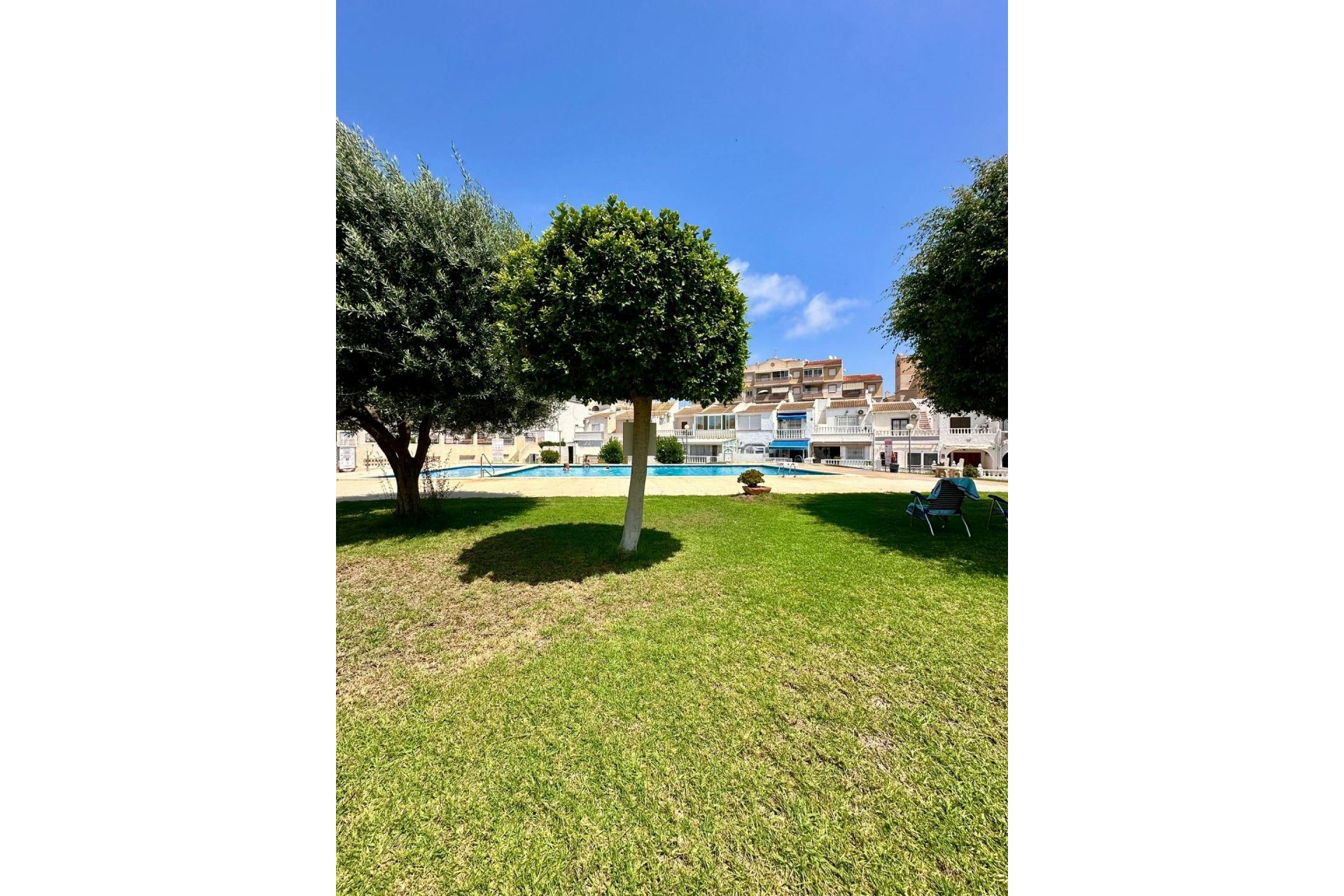 Segunda mano - Bungalow -
Torrevieja - Aguas Nuevas