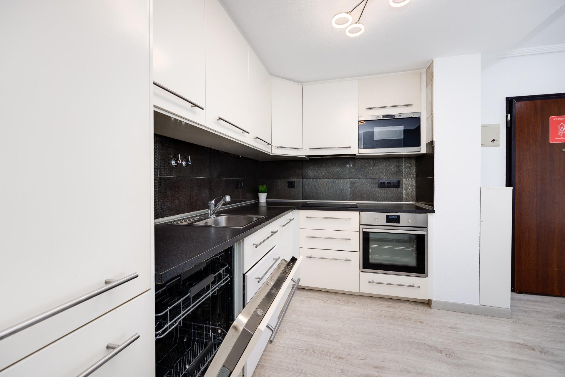 Segunda mano - Bungalow -
Torrevieja - Aguas Nuevas