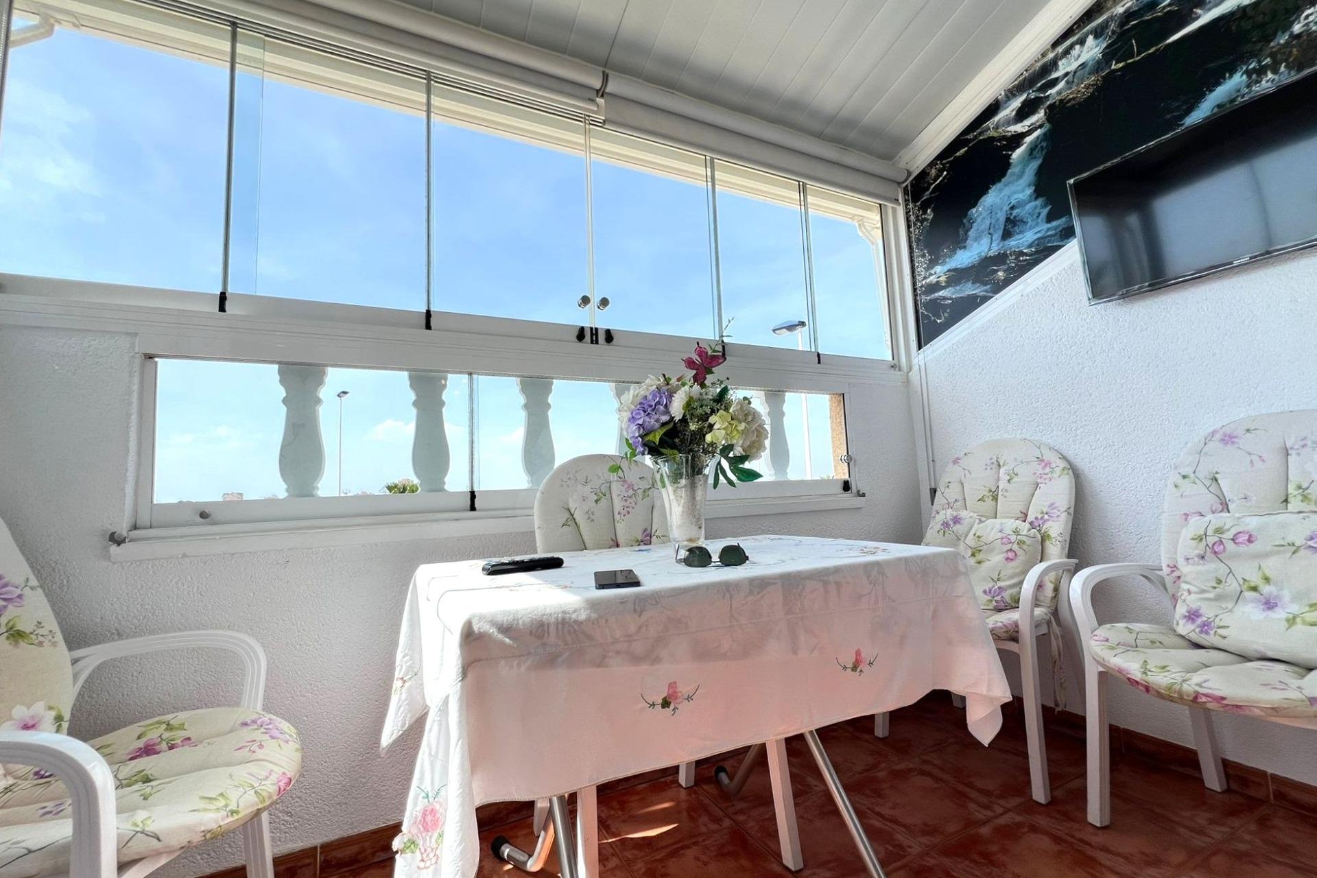 Segunda mano - Bungalow -
Torrevieja - Aguas Nuevas