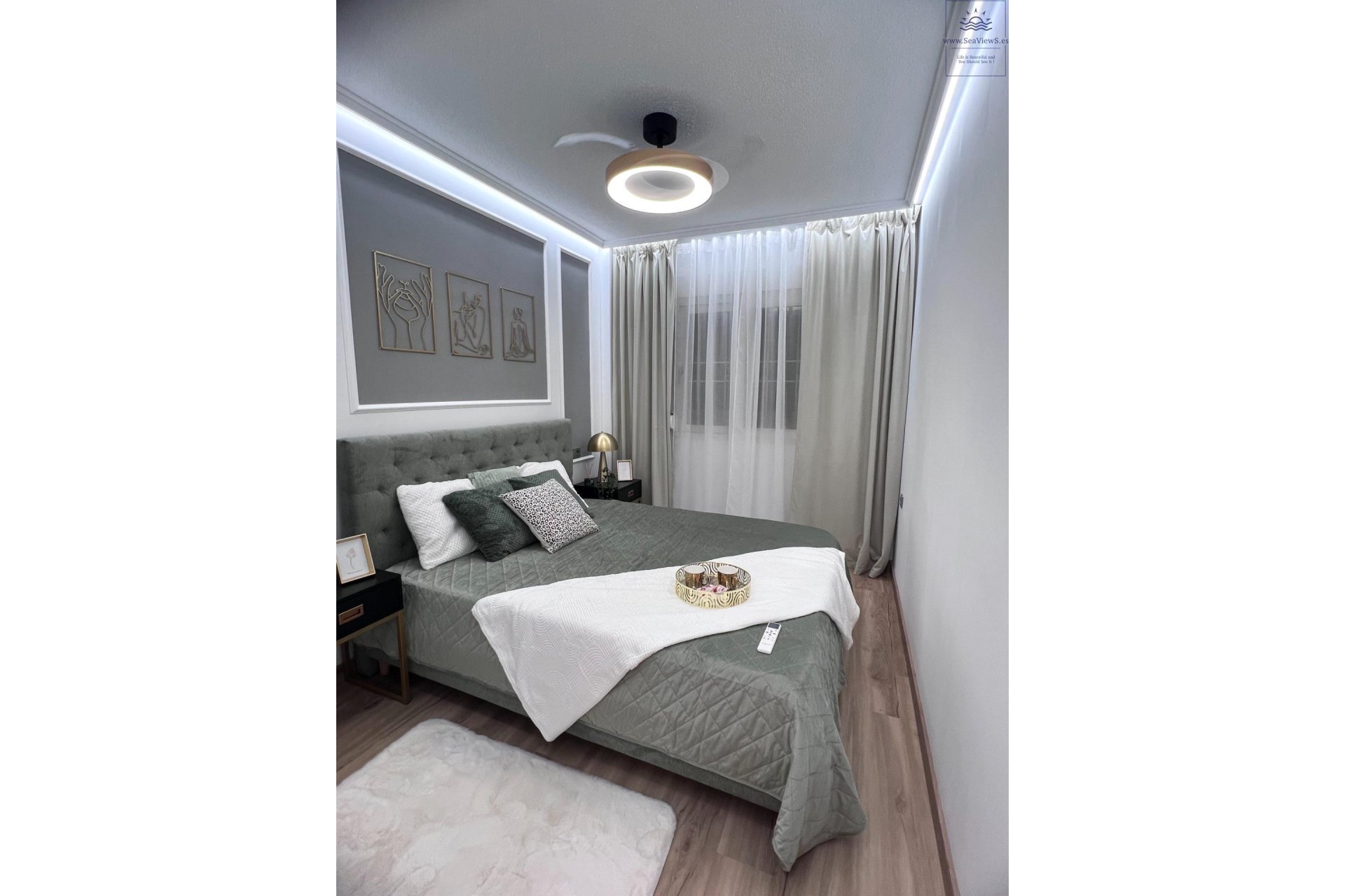 Segunda mano - Bungalow -
Torrevieja - Centro