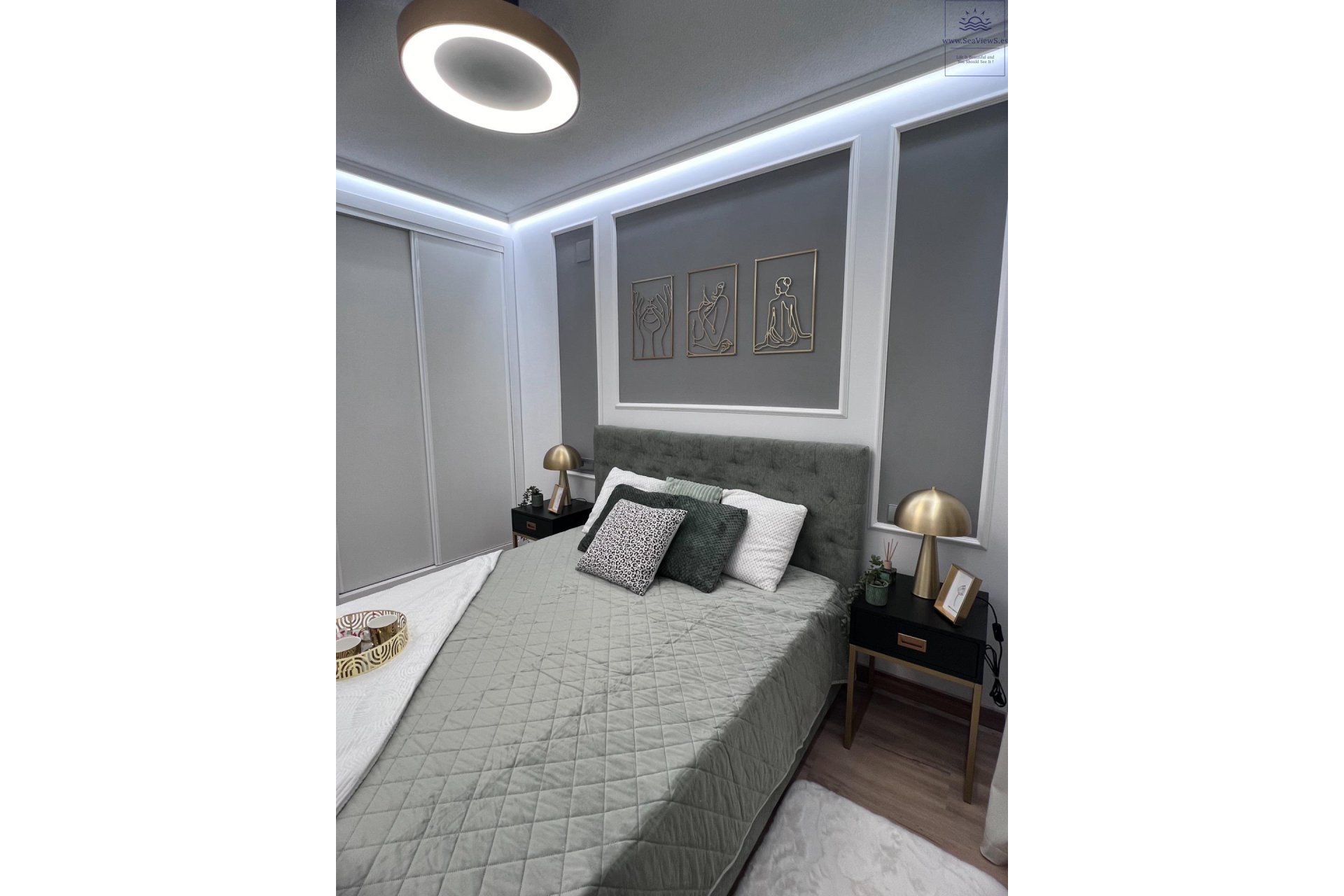 Segunda mano - Bungalow -
Torrevieja - Centro
