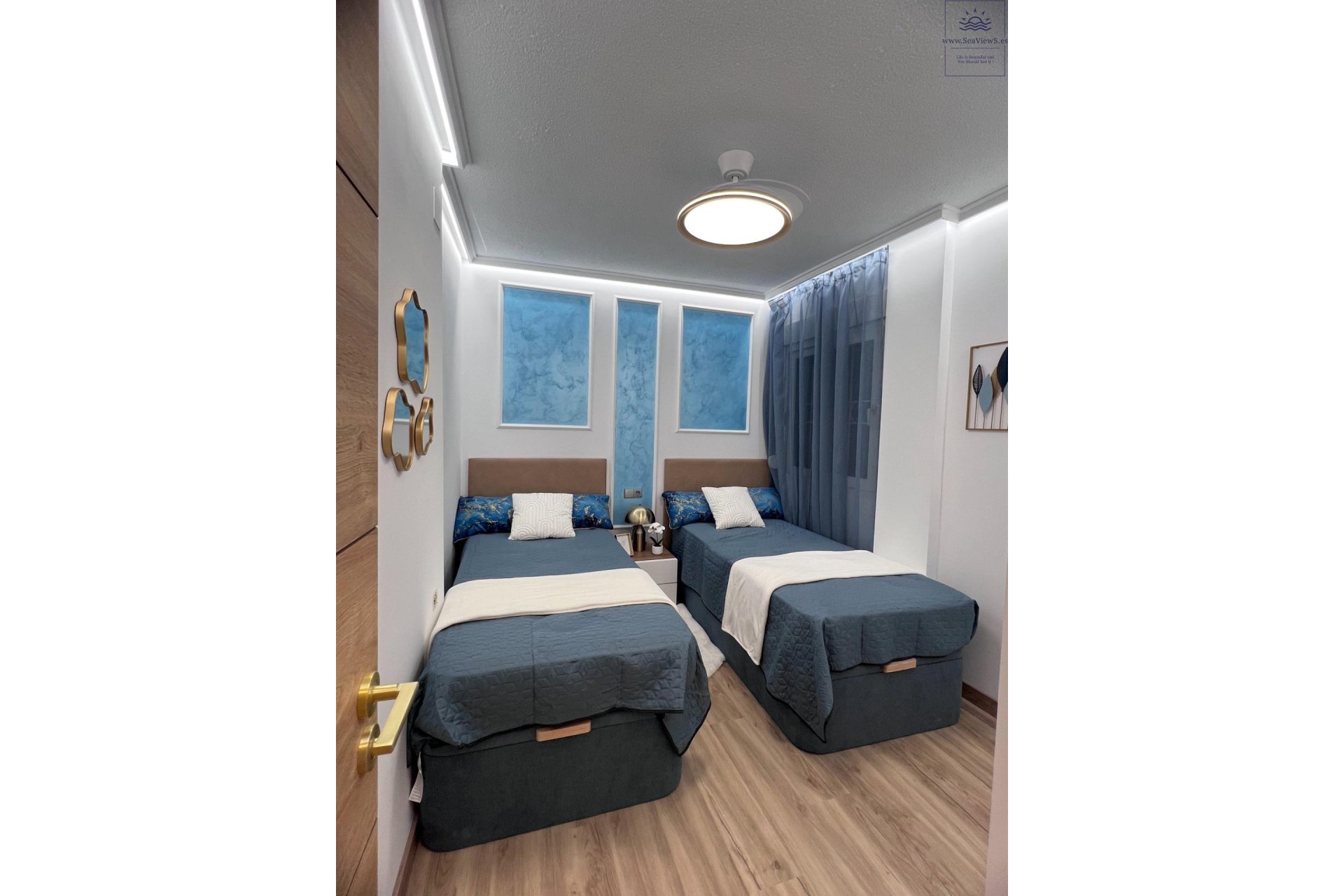 Segunda mano - Bungalow -
Torrevieja - Centro