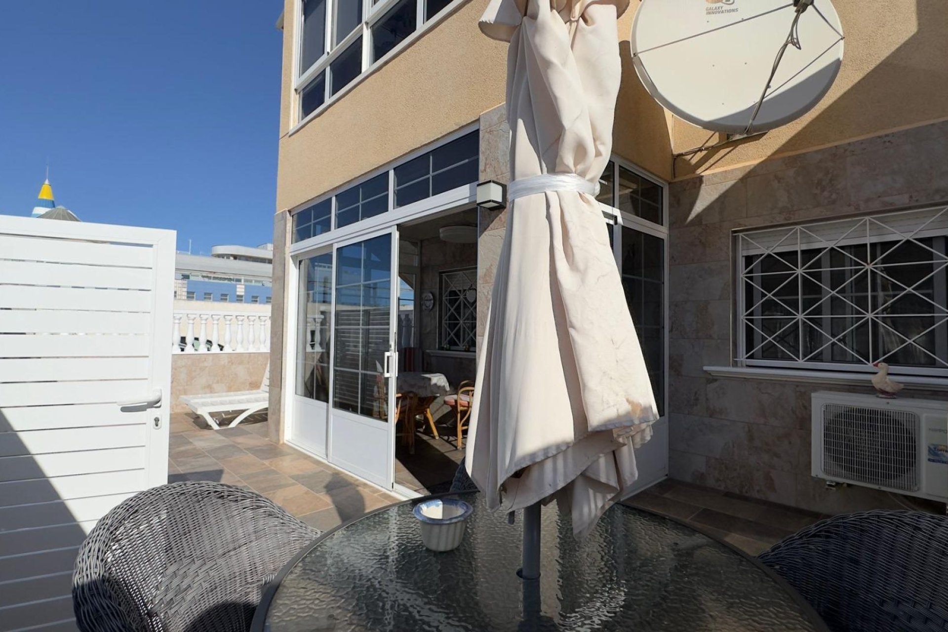 Segunda mano - Bungalow -
Torrevieja - Centro