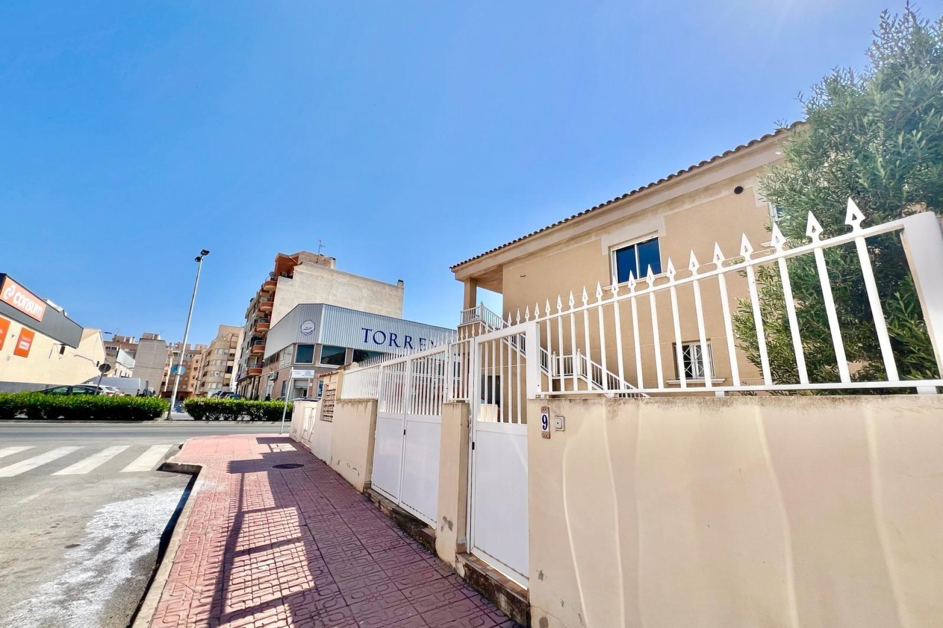 Segunda mano - Bungalow -
Torrevieja - Centro