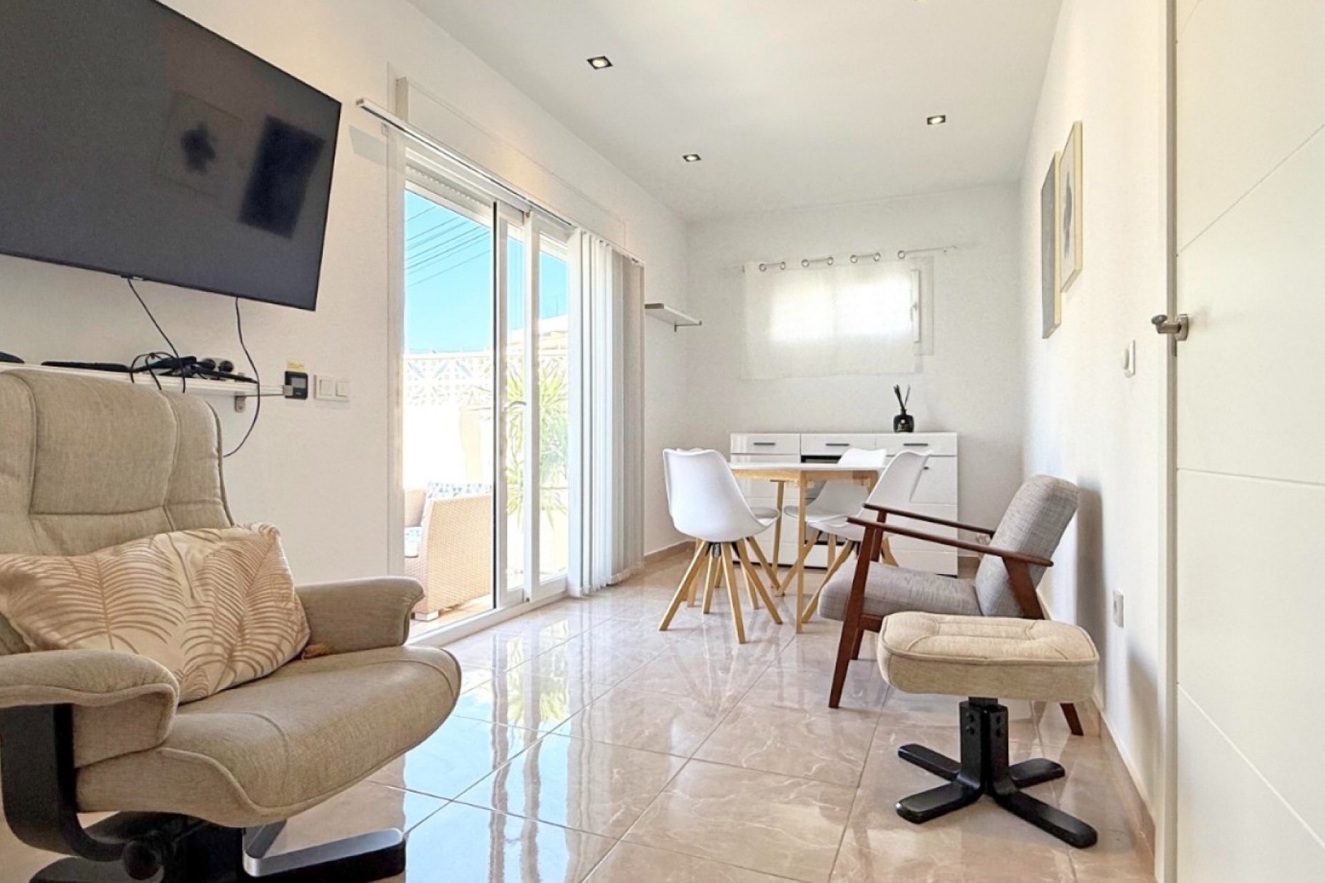 Segunda mano - Bungalow -
Torrevieja - Costa Blanca
