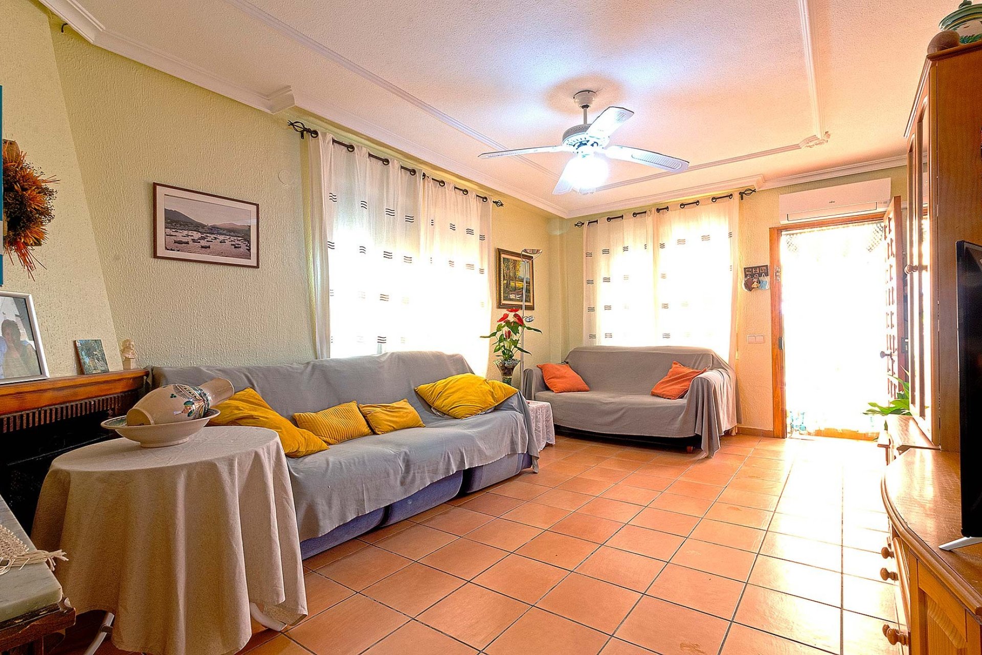 Segunda mano - Bungalow -
Torrevieja - Costa Blanca