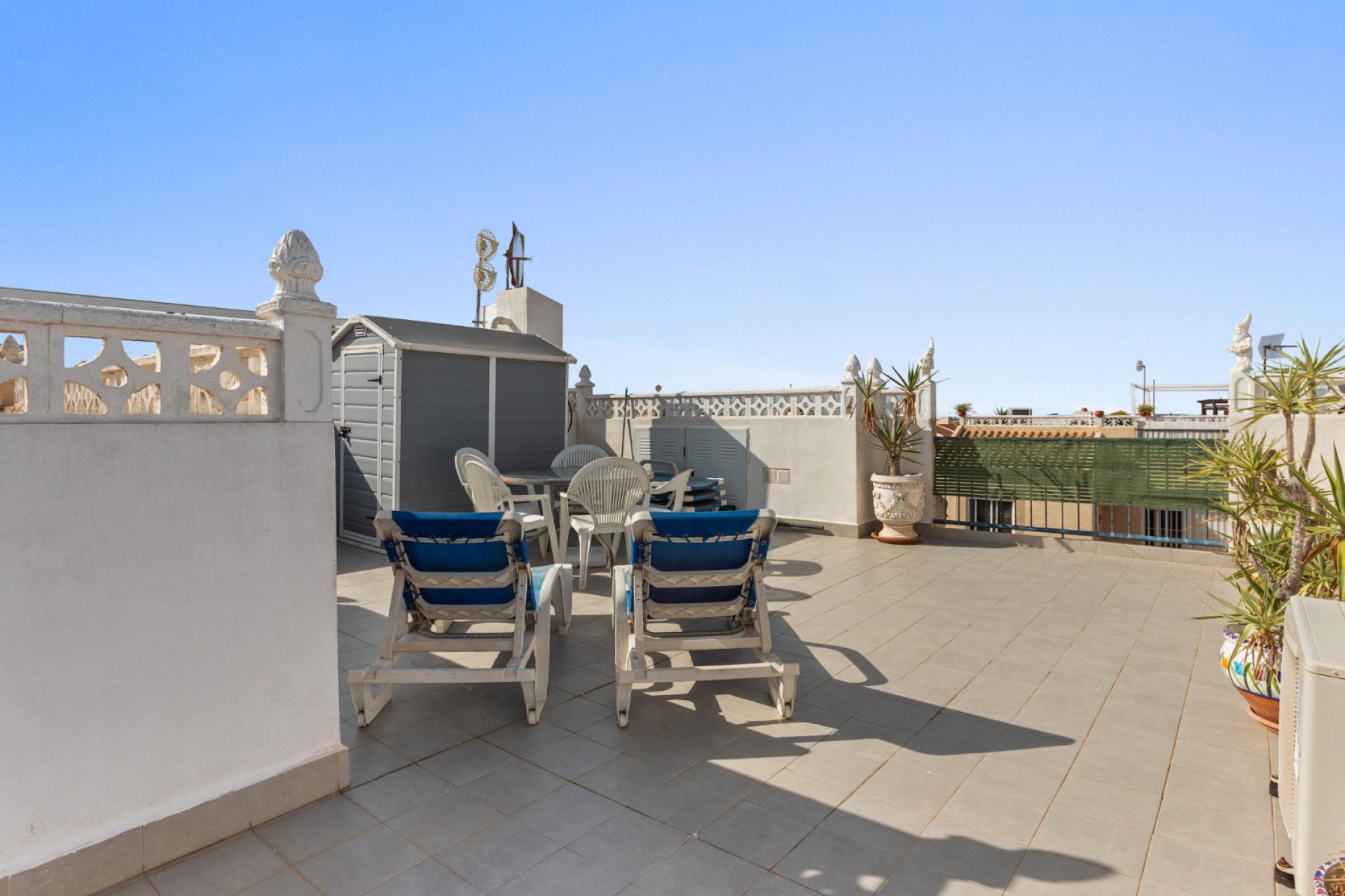 Segunda mano - Bungalow -
Torrevieja - Costa Blanca