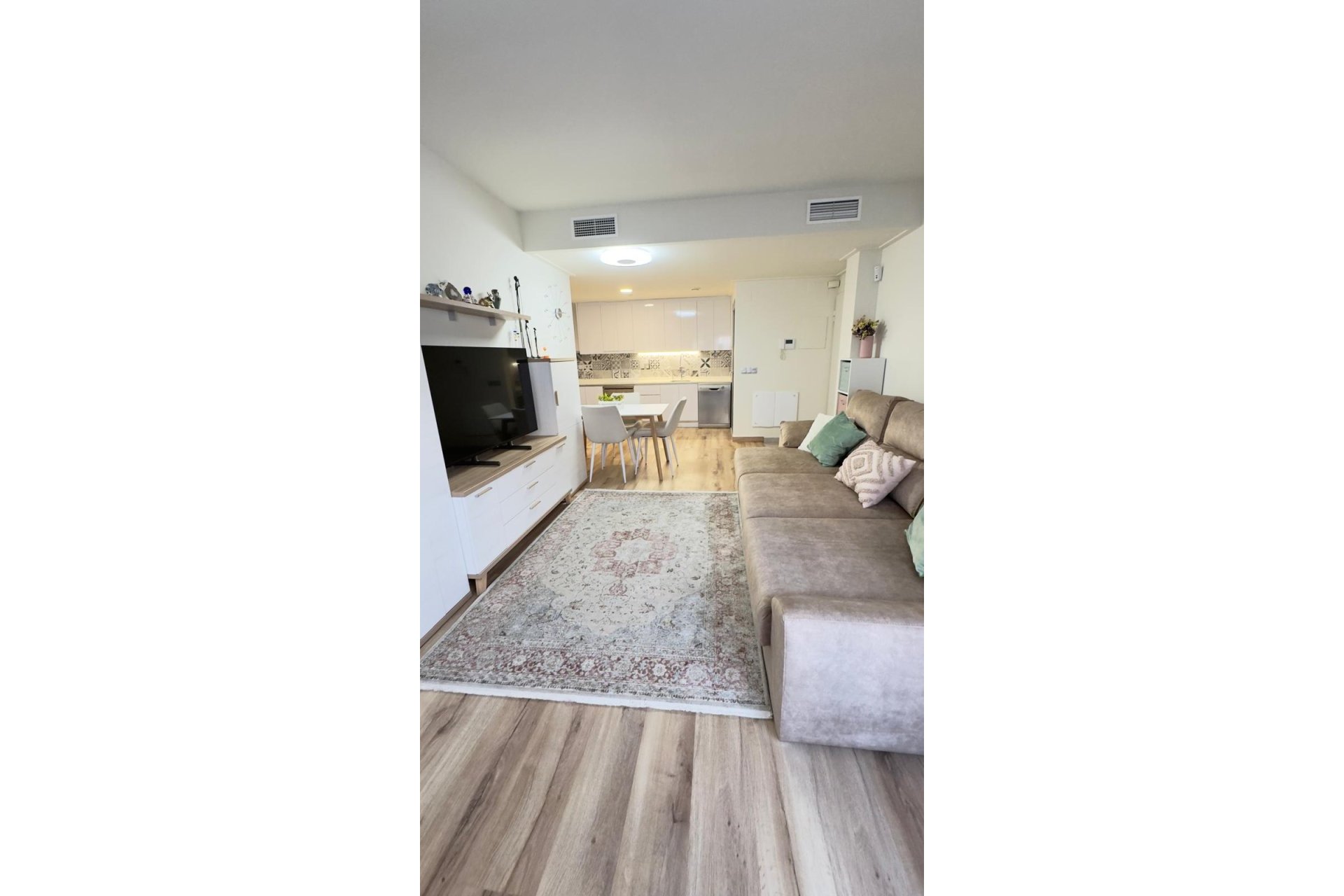 Segunda mano - Bungalow -
Torrevieja - Costa Blanca