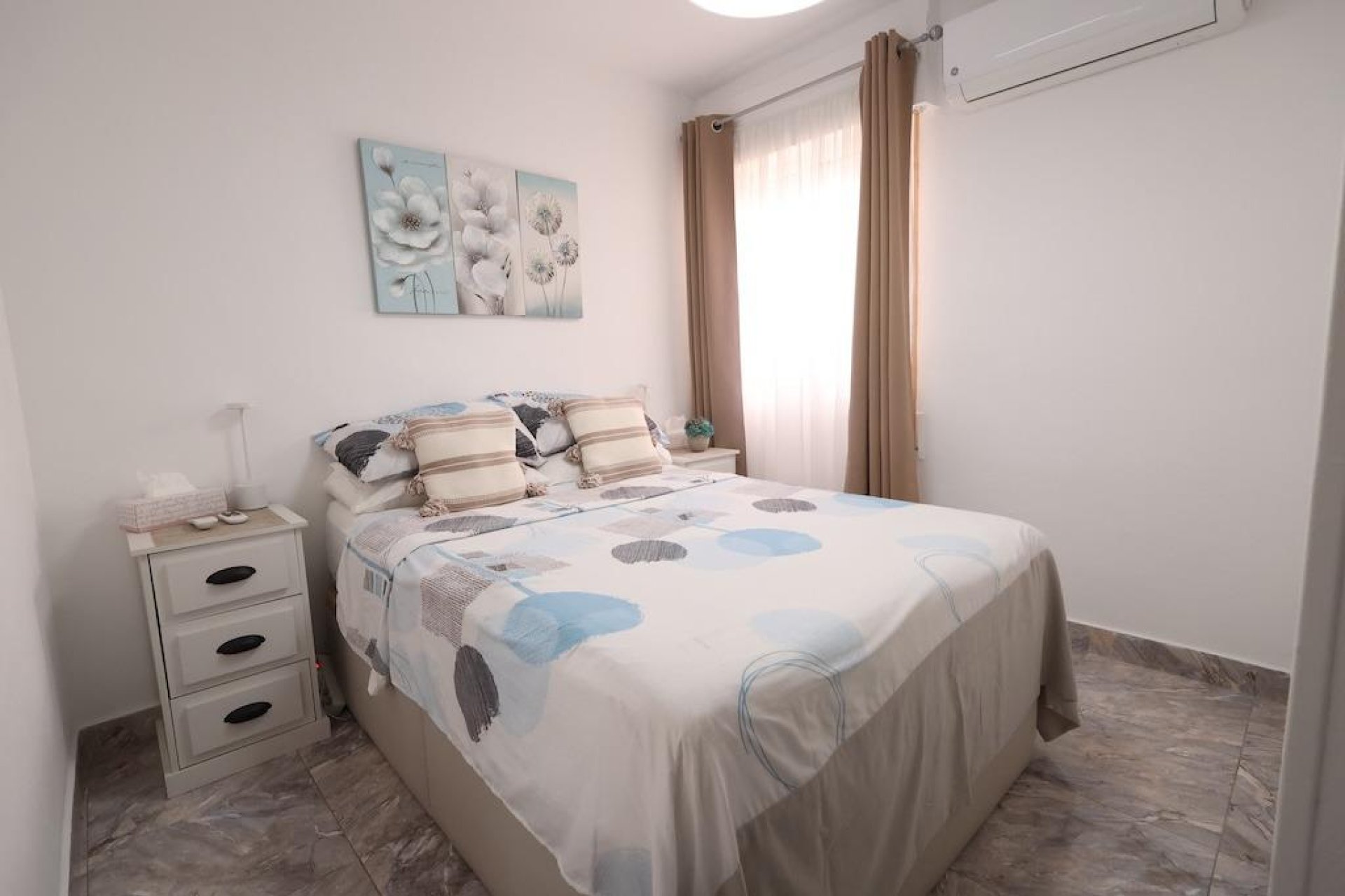 Segunda mano - Bungalow -
Torrevieja - Costa Blanca