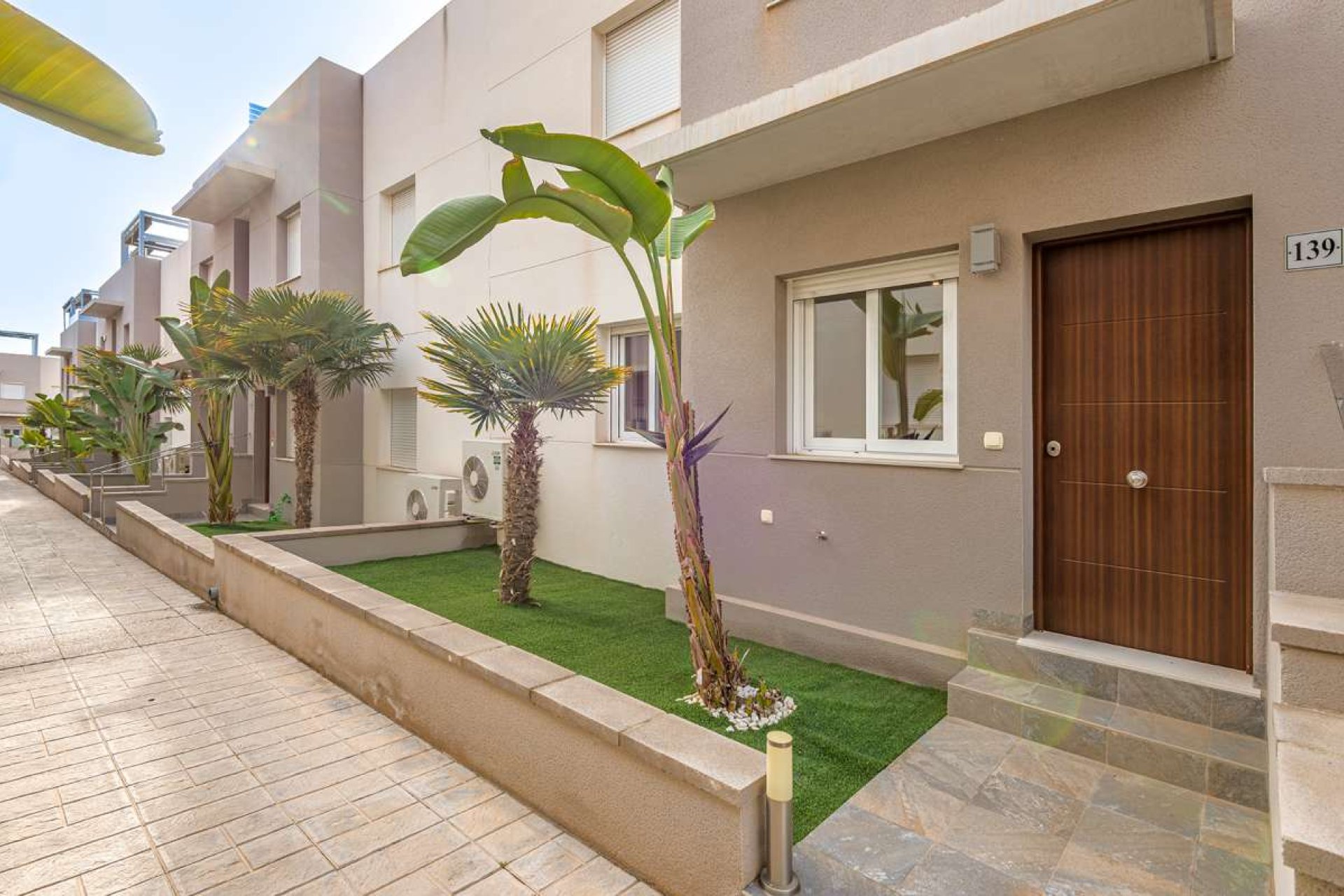 Segunda mano - Bungalow -
Torrevieja - Costa Blanca