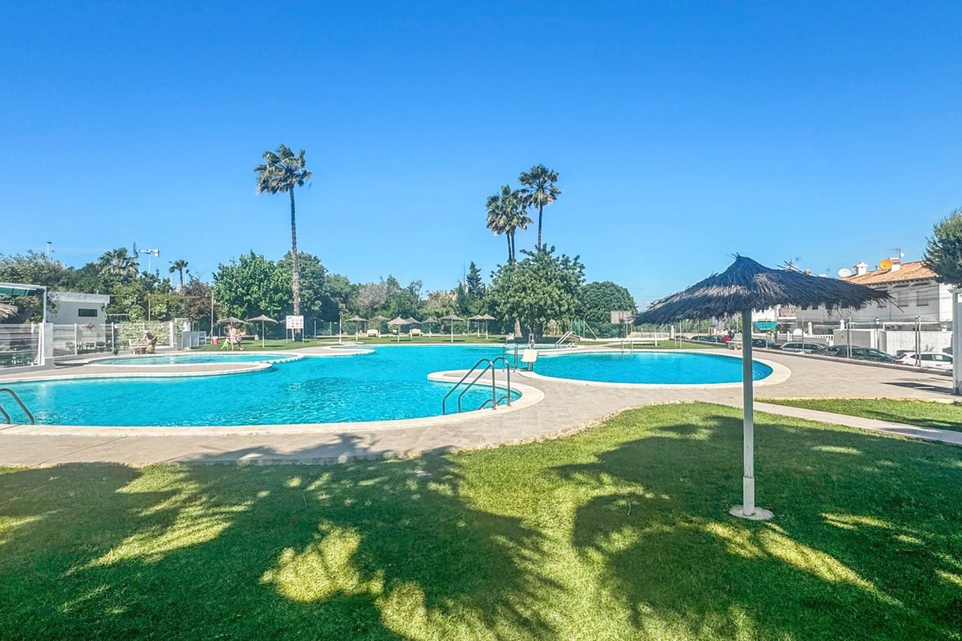 Segunda mano - Bungalow -
Torrevieja - Costa Blanca