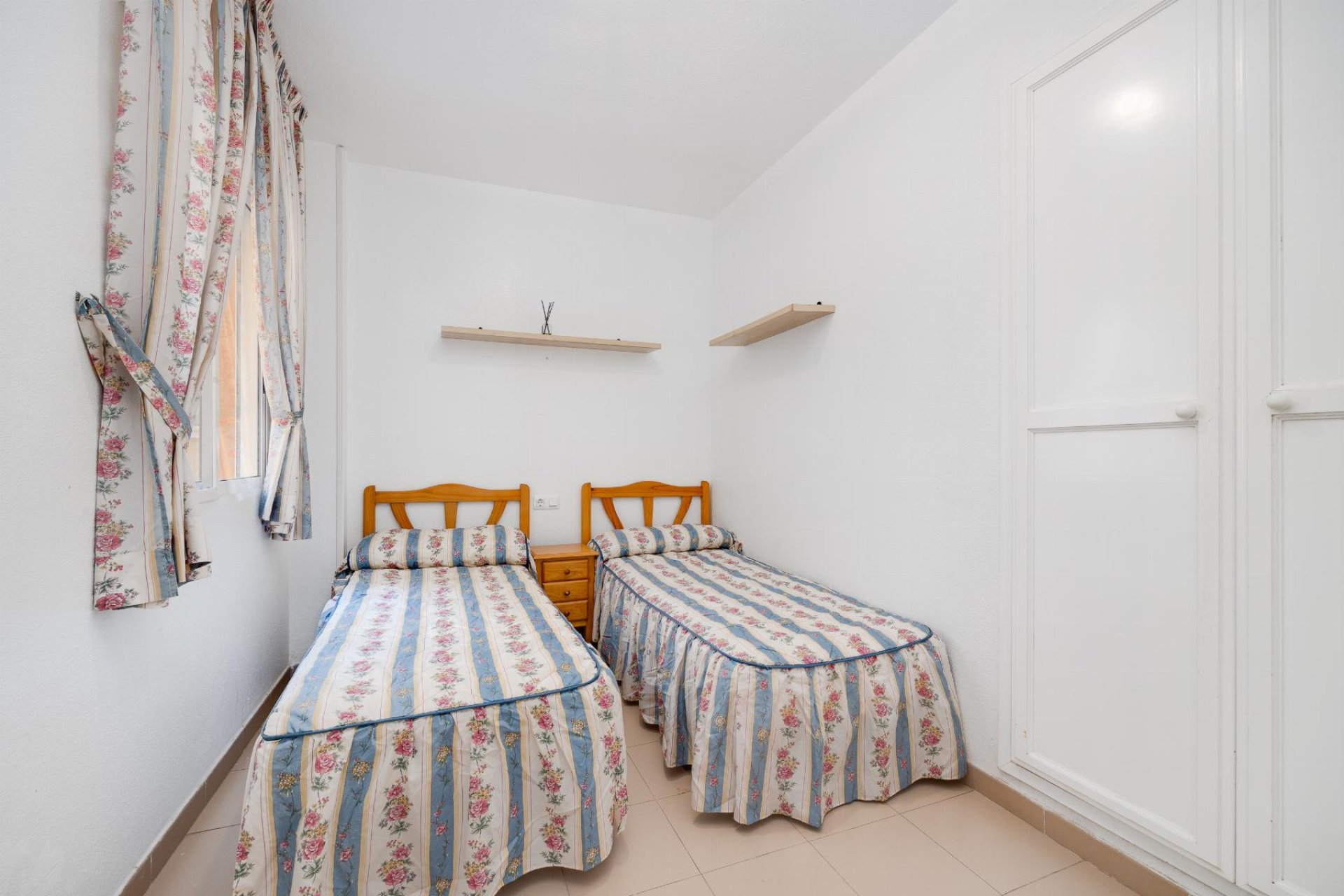 Segunda mano - Bungalow -
Torrevieja - Costa Blanca