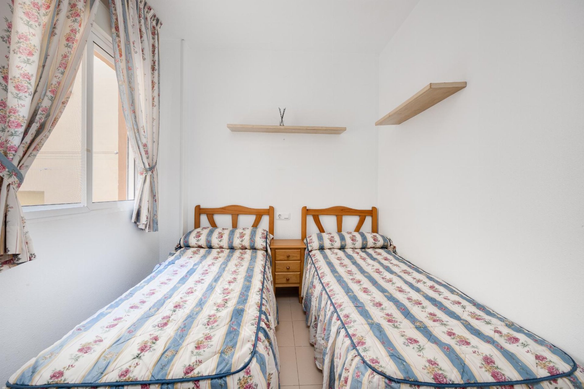 Segunda mano - Bungalow -
Torrevieja - Costa Blanca