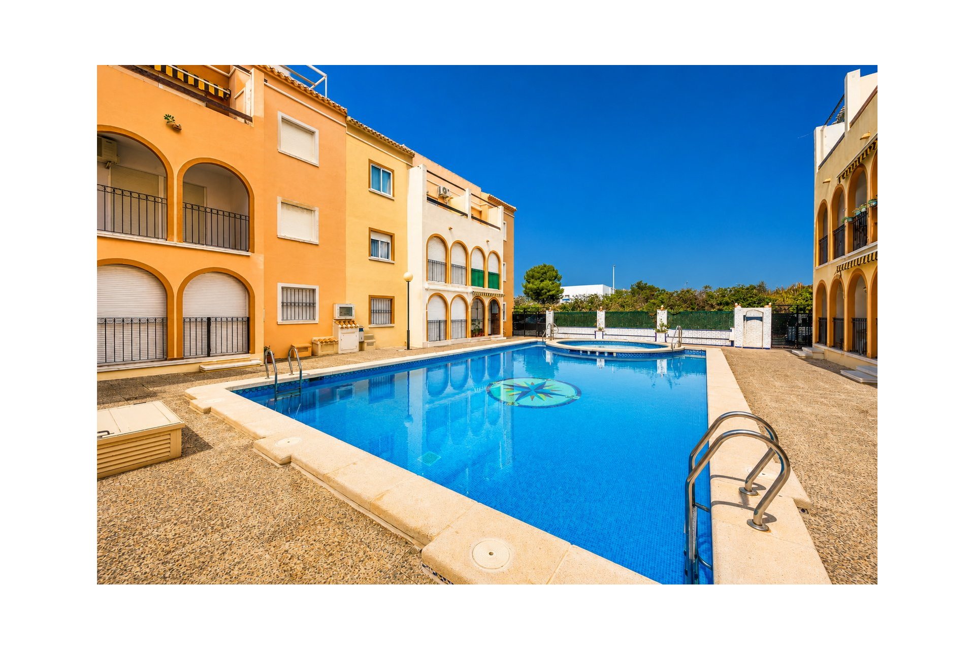 Segunda mano - Bungalow -
Torrevieja - Costa Blanca