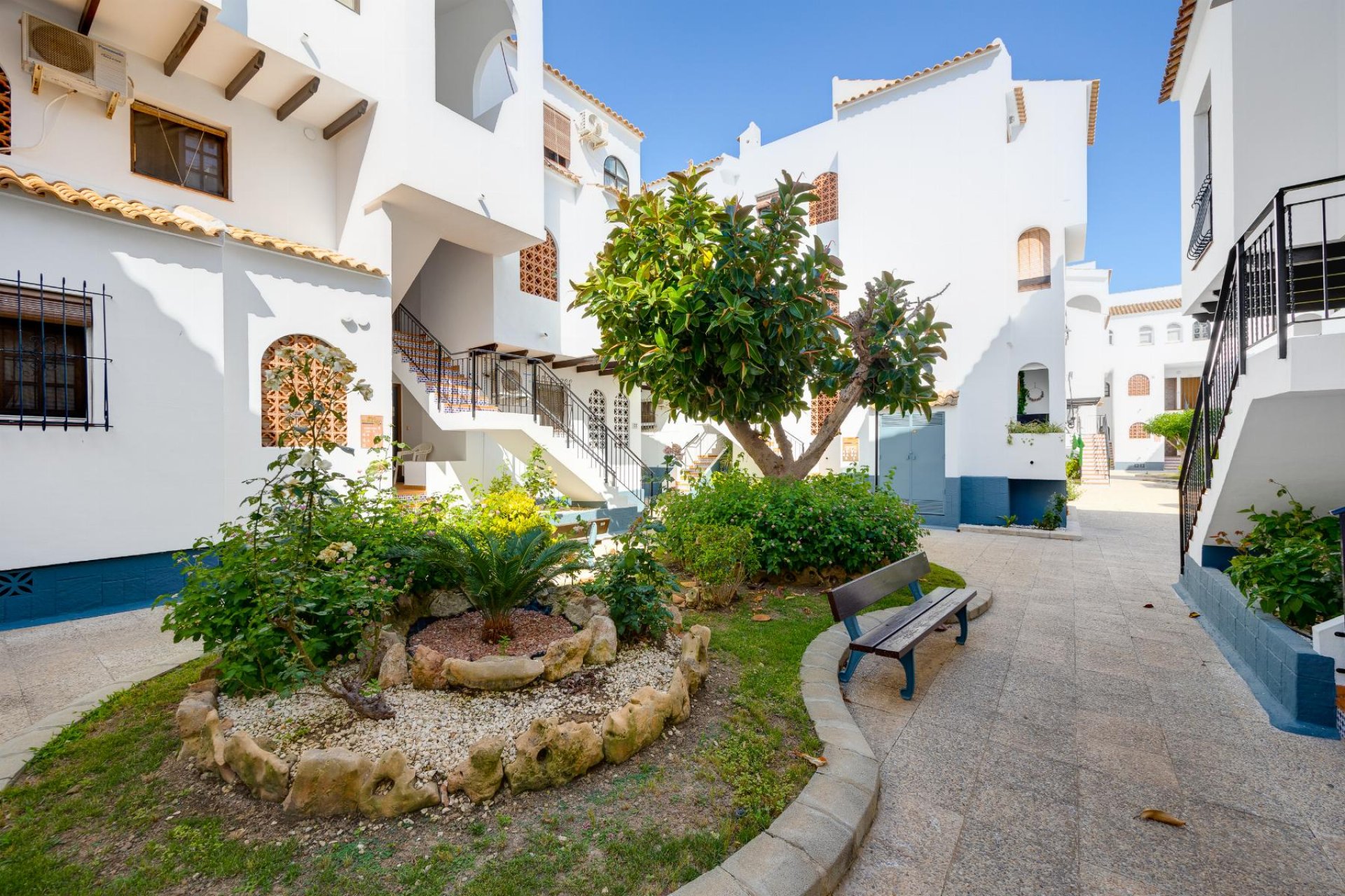 Segunda mano - Bungalow -
Torrevieja - Costa Blanca