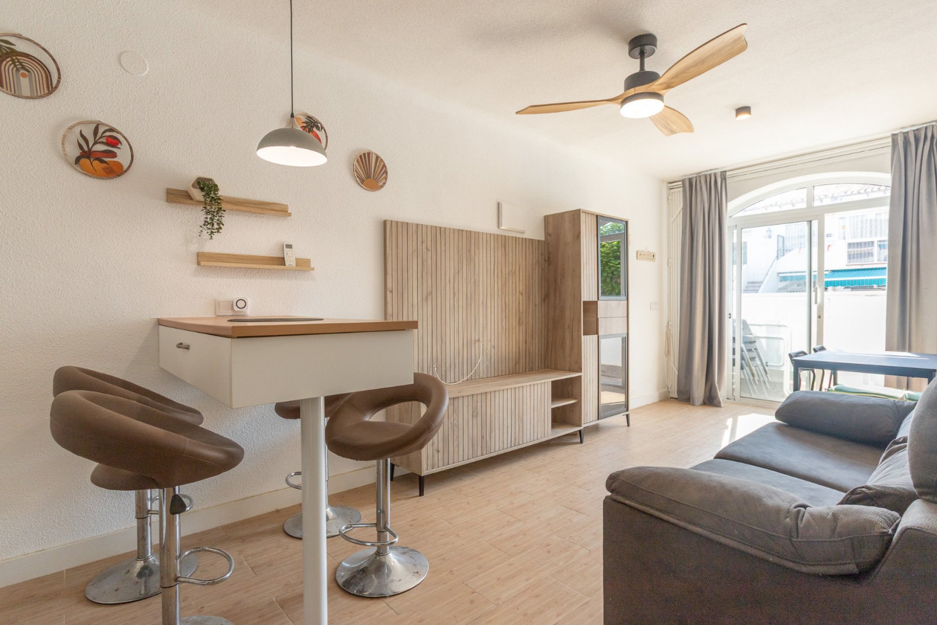 Segunda mano - Bungalow -
Torrevieja - Costa Blanca