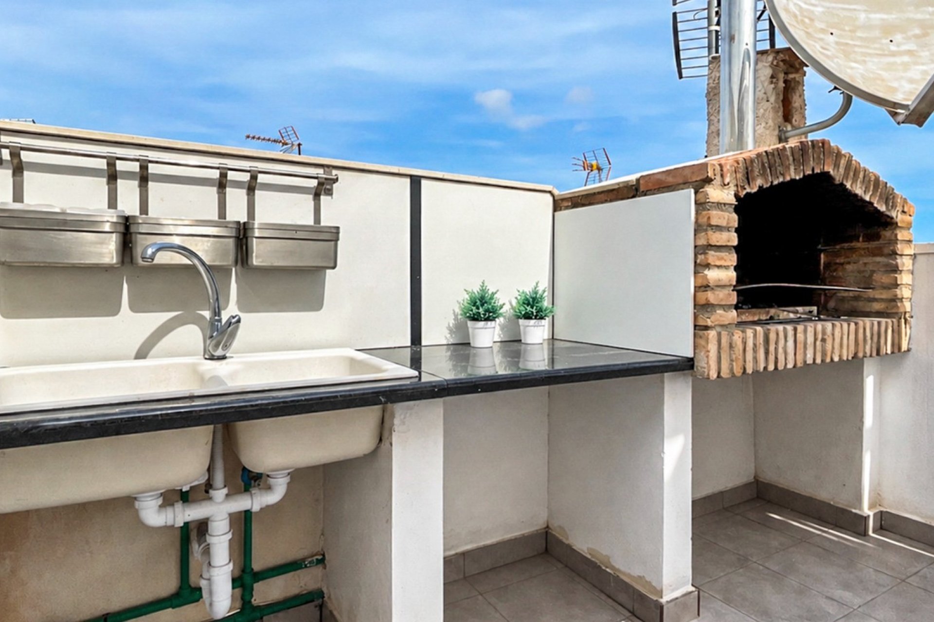 Segunda mano - Bungalow -
Torrevieja - Costa Blanca