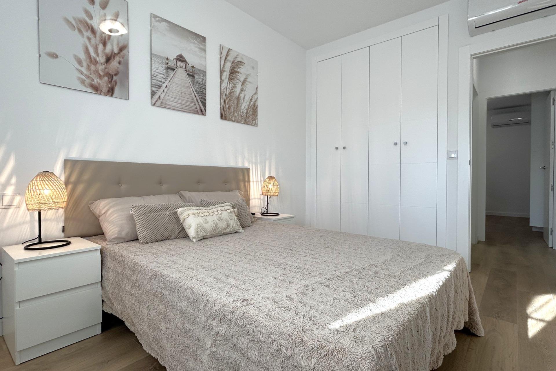 Segunda mano - Bungalow -
Torrevieja - El Chaparral