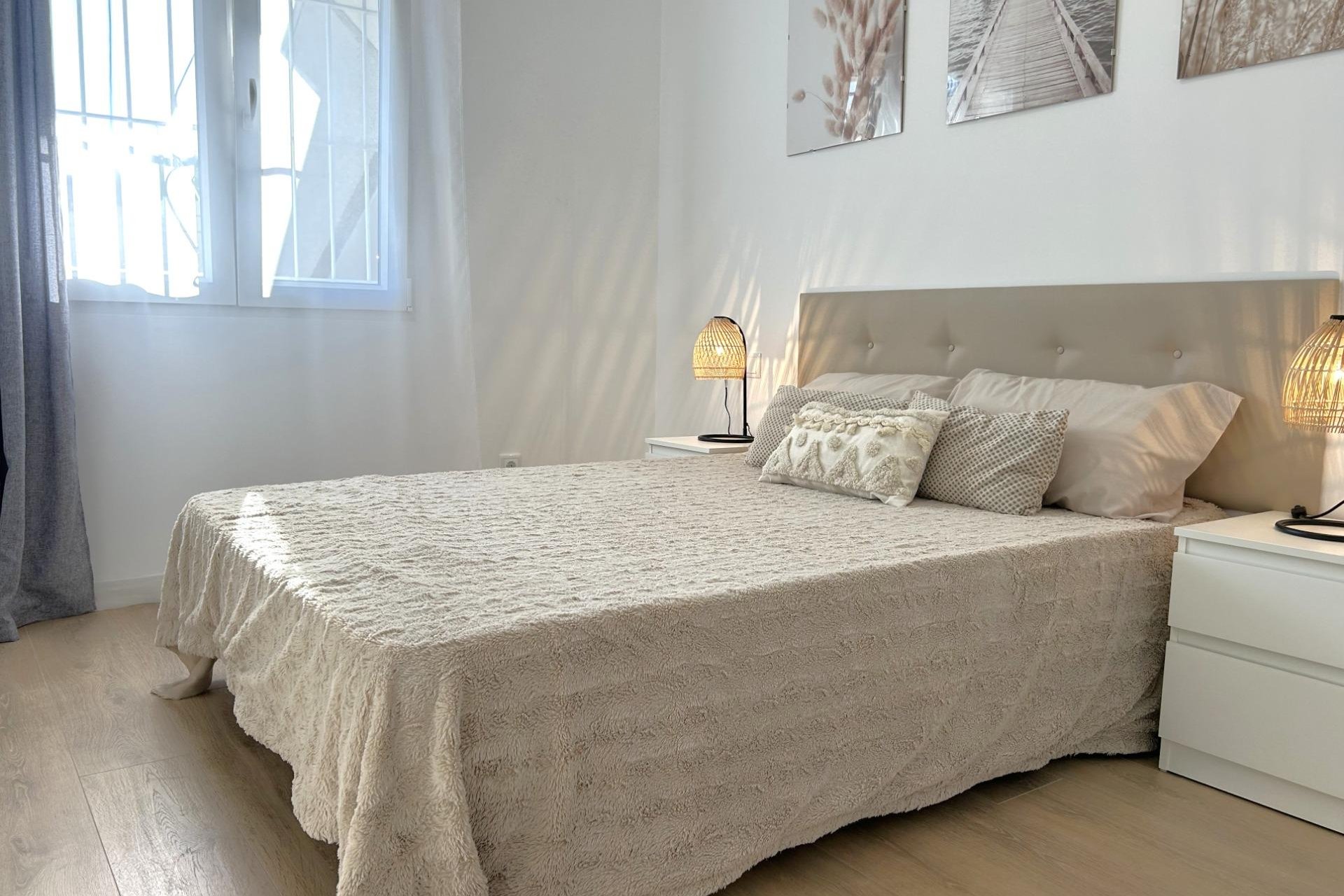Segunda mano - Bungalow -
Torrevieja - El Chaparral