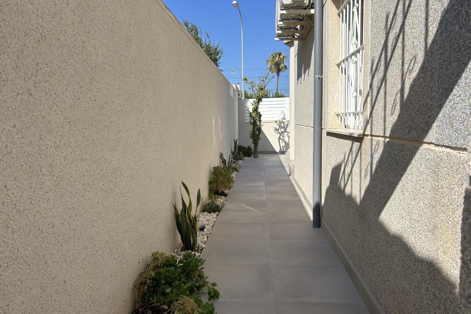 Segunda mano - Bungalow -
Torrevieja - El Chaparral