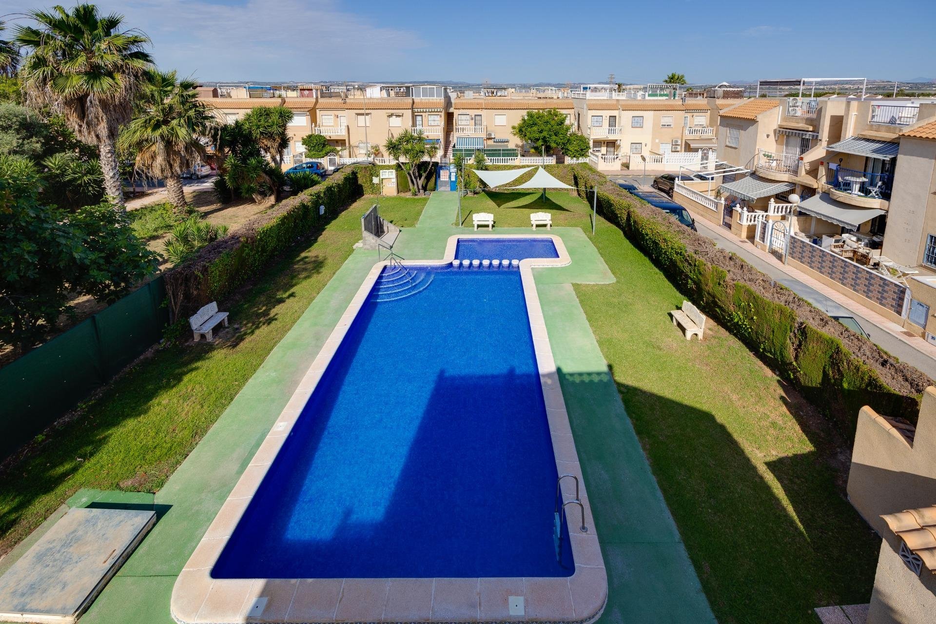 Segunda mano - Bungalow -
Torrevieja - El Chaparral
