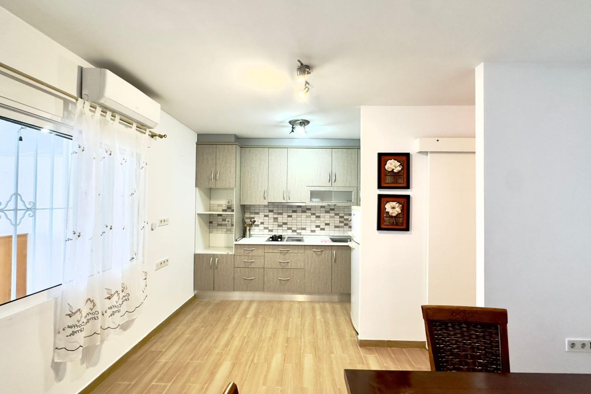 Segunda mano - Bungalow -
Torrevieja - El Limonar