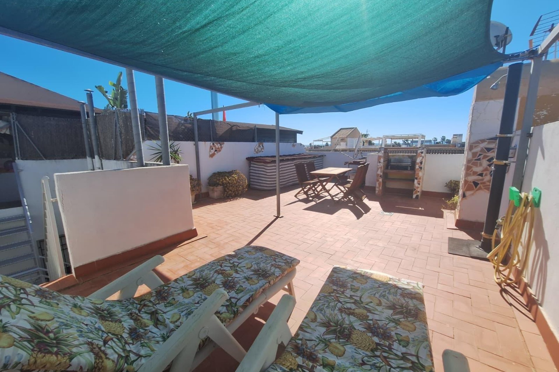 Segunda mano - Bungalow -
Torrevieja - El Limonar