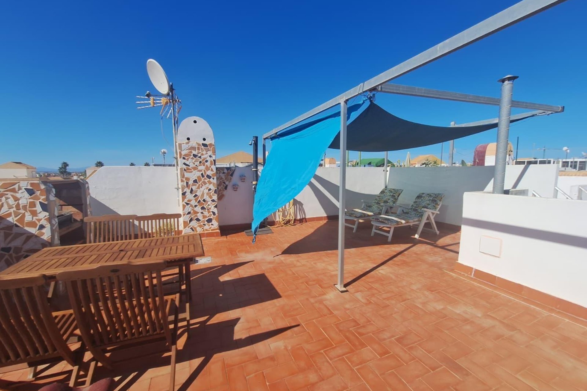 Segunda mano - Bungalow -
Torrevieja - El Limonar