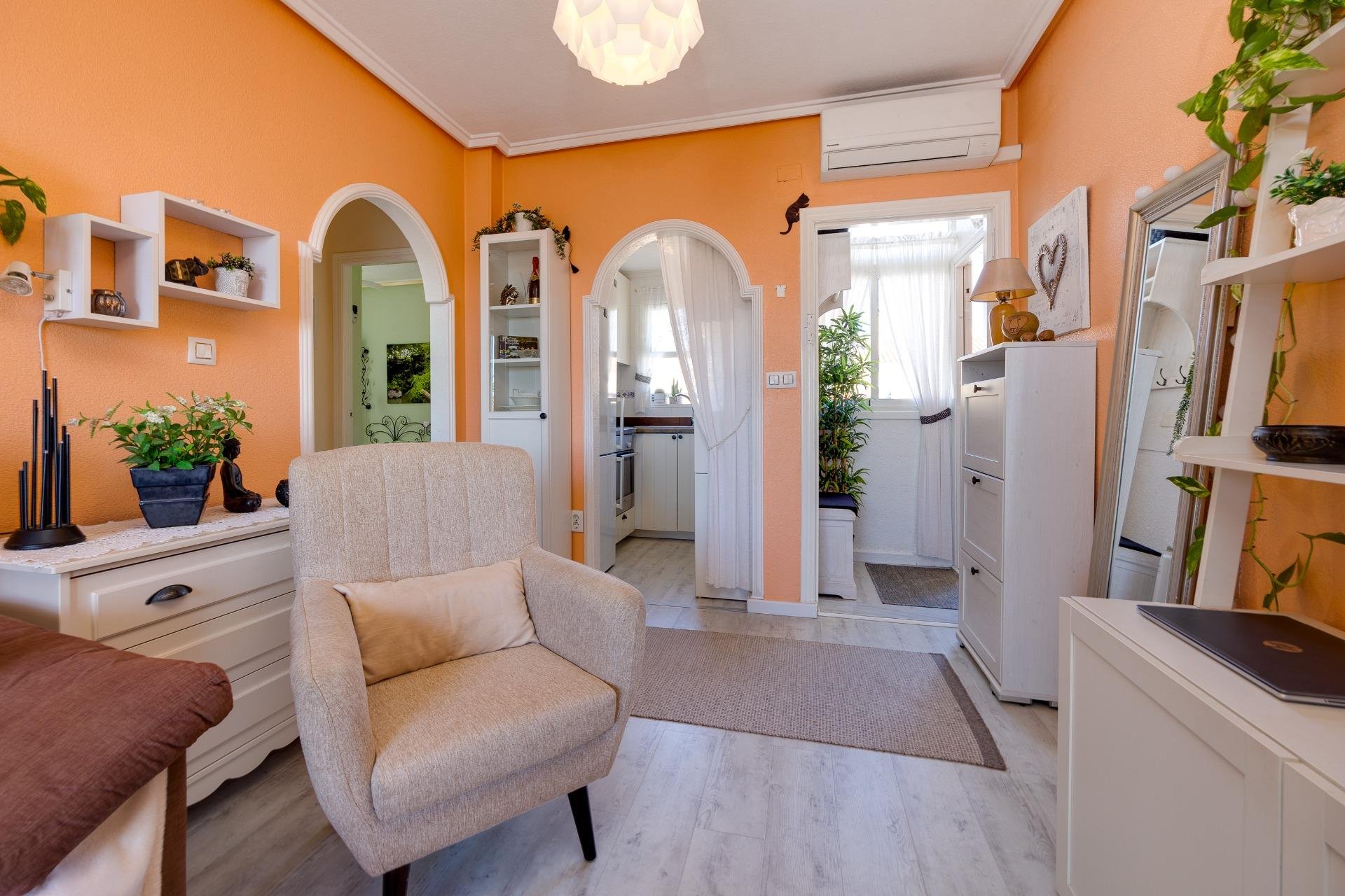 Segunda mano - Bungalow -
Torrevieja - El Molino