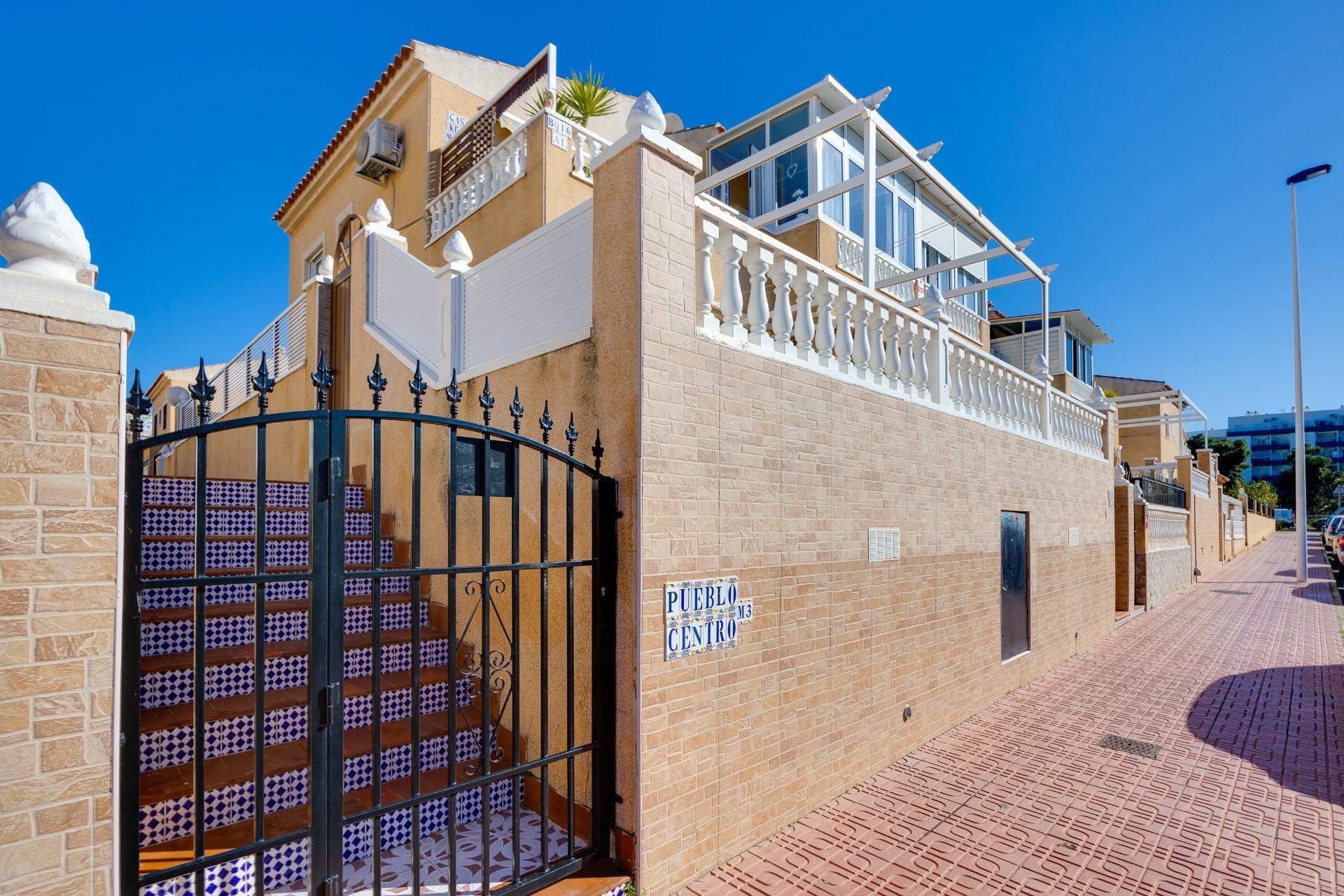 Segunda mano - Bungalow -
Torrevieja - El Molino