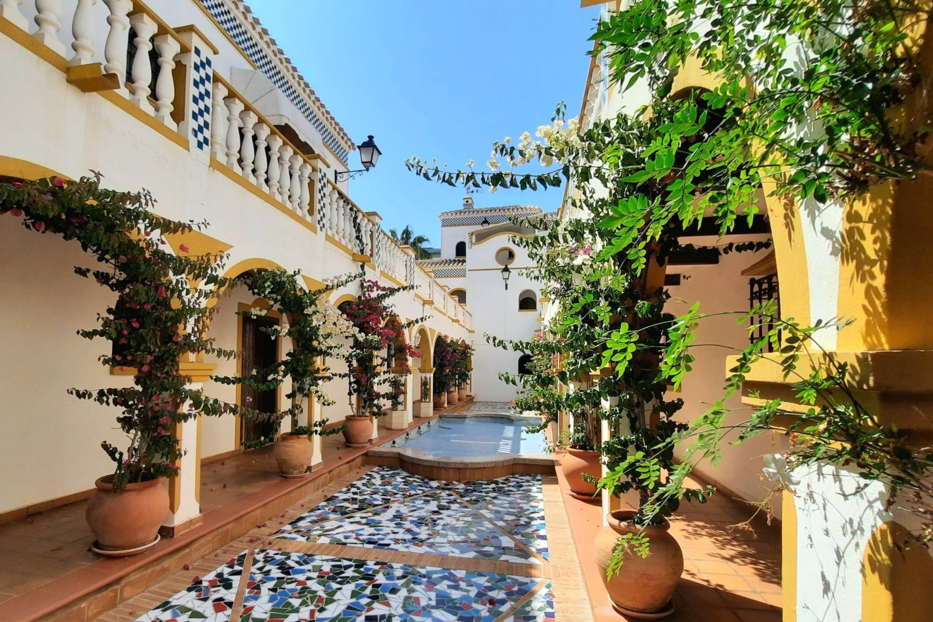 Segunda mano - Bungalow -
Torrevieja - La Mata