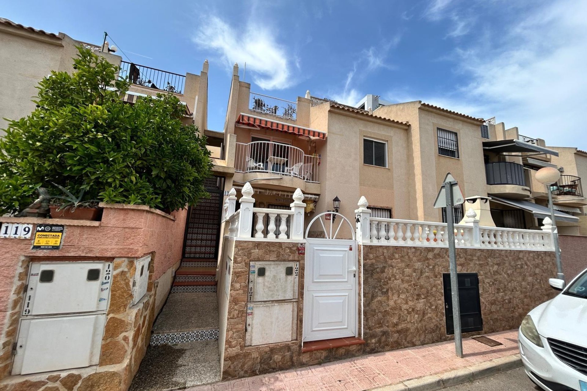 Segunda mano - Bungalow -
Torrevieja - La Siesta