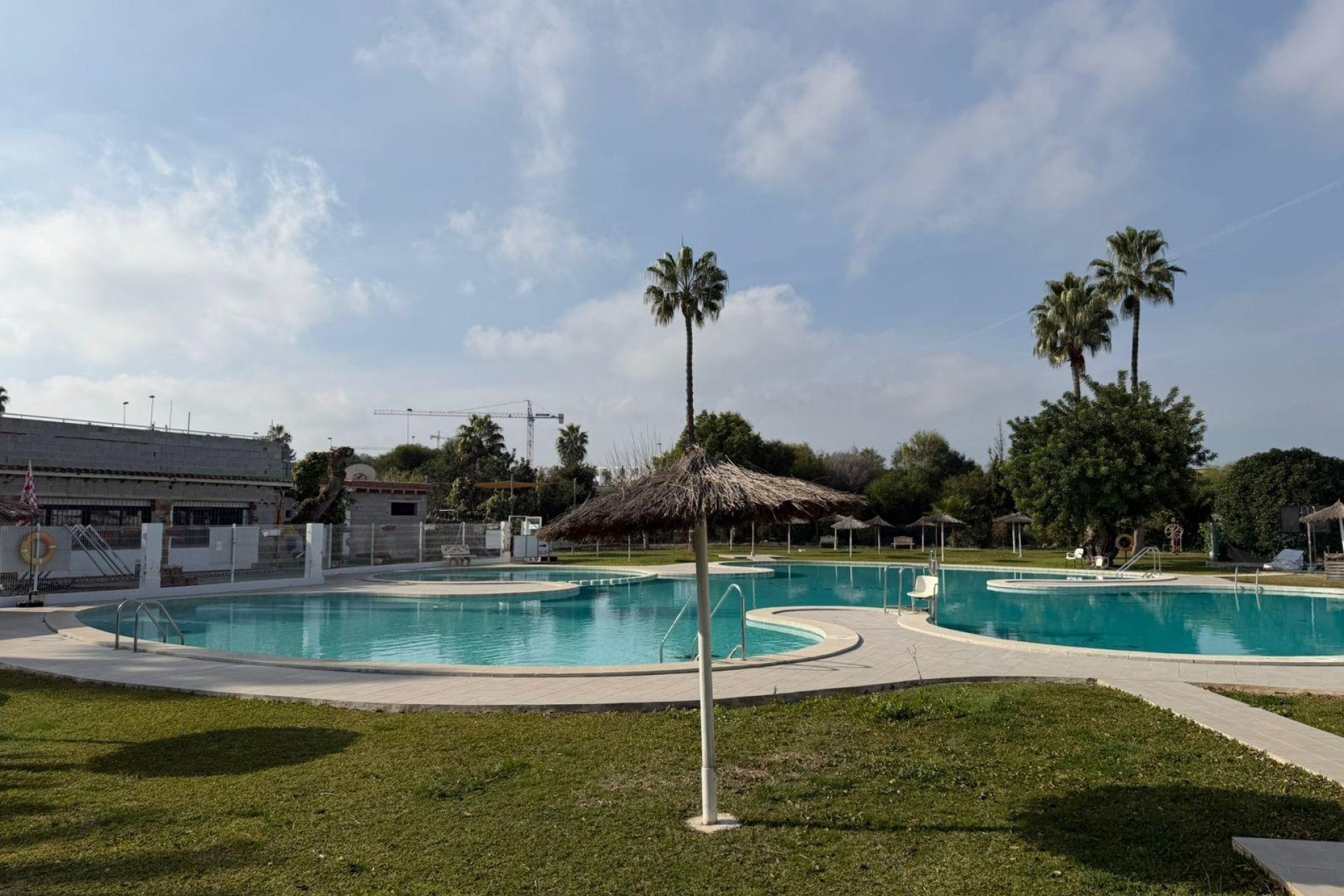 Segunda mano - Bungalow -
Torrevieja - Los Balcones