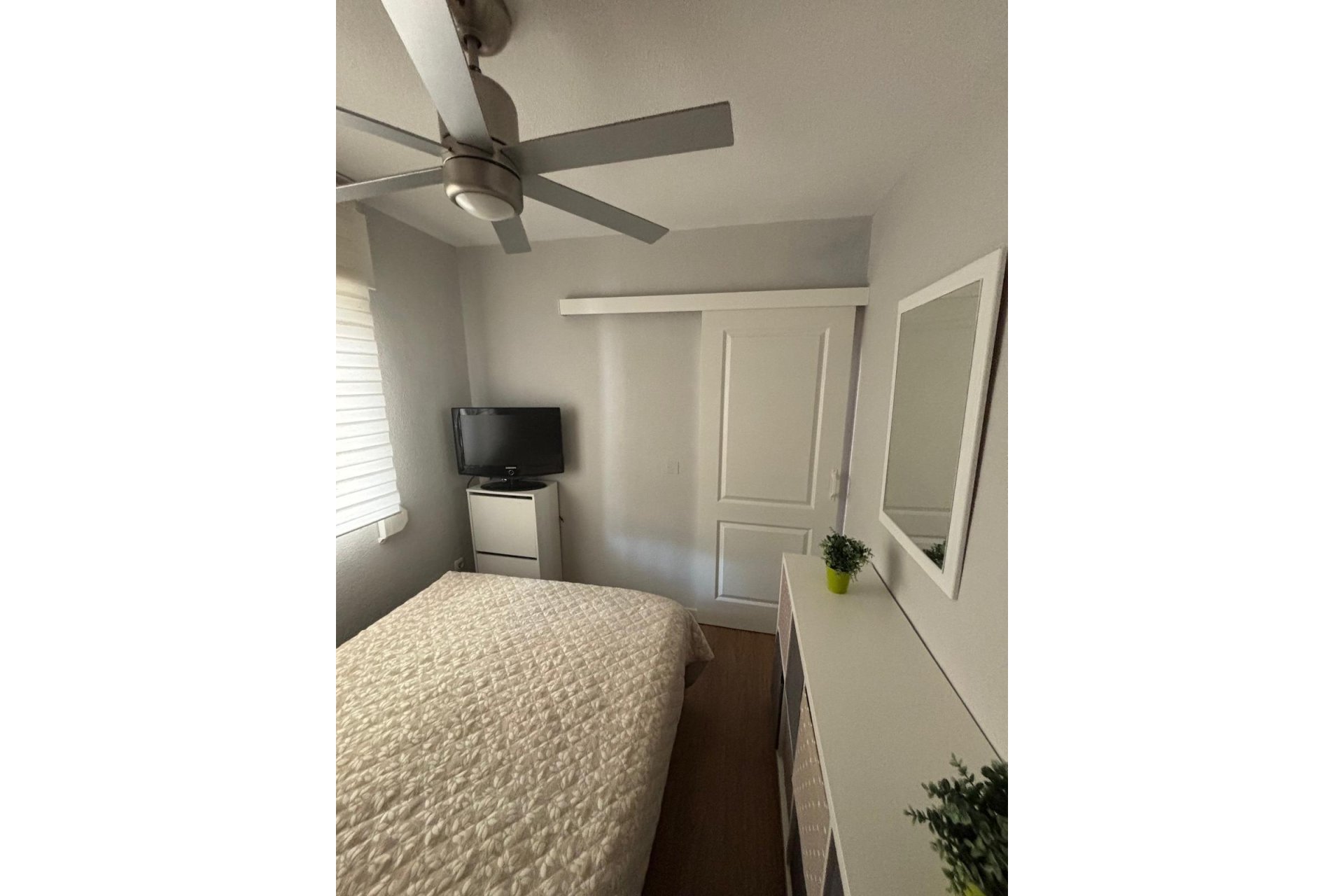 Segunda mano - Bungalow -
Torrevieja - Los Balcones